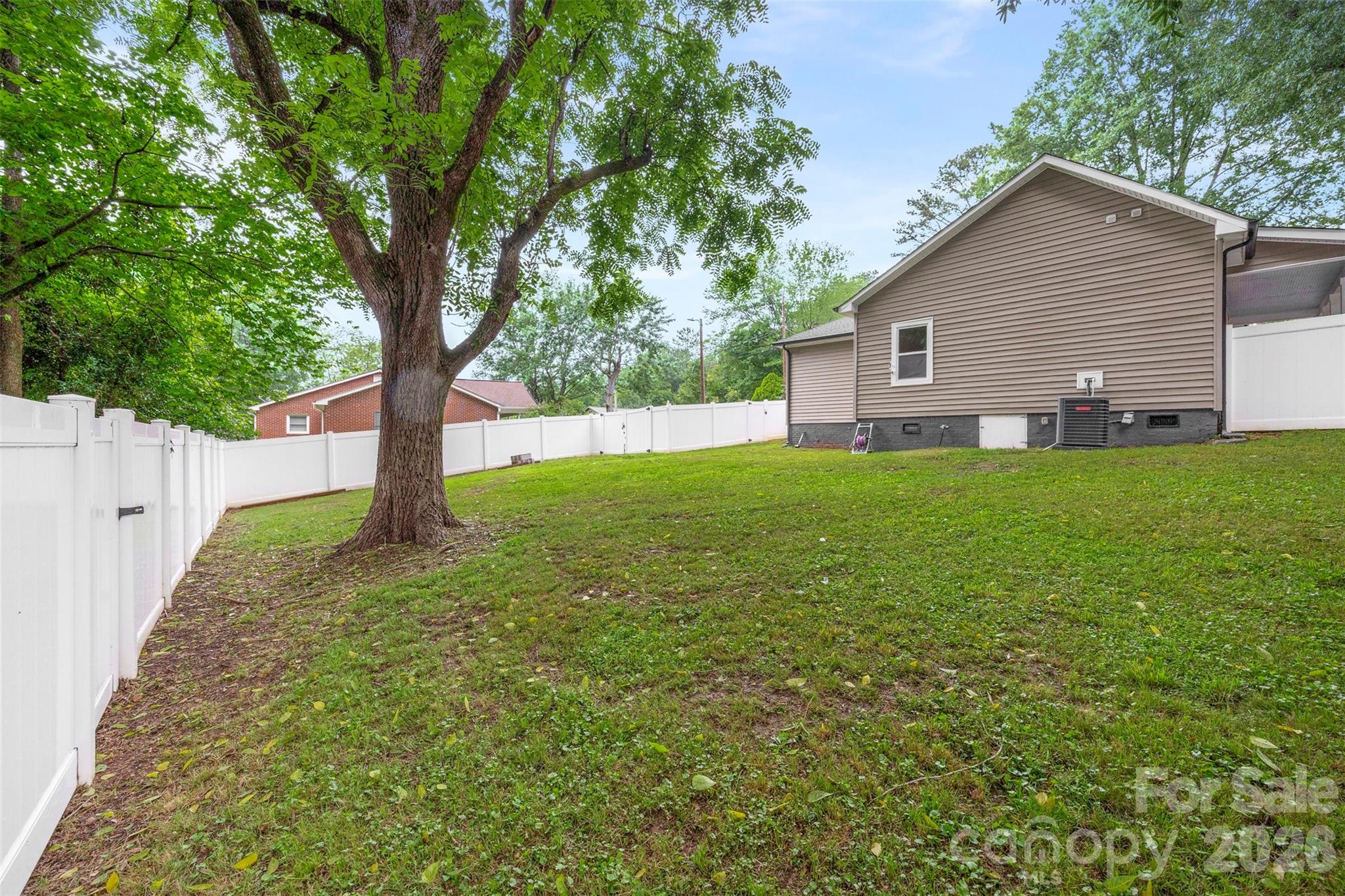 313 Gantt Street Property Photo 33