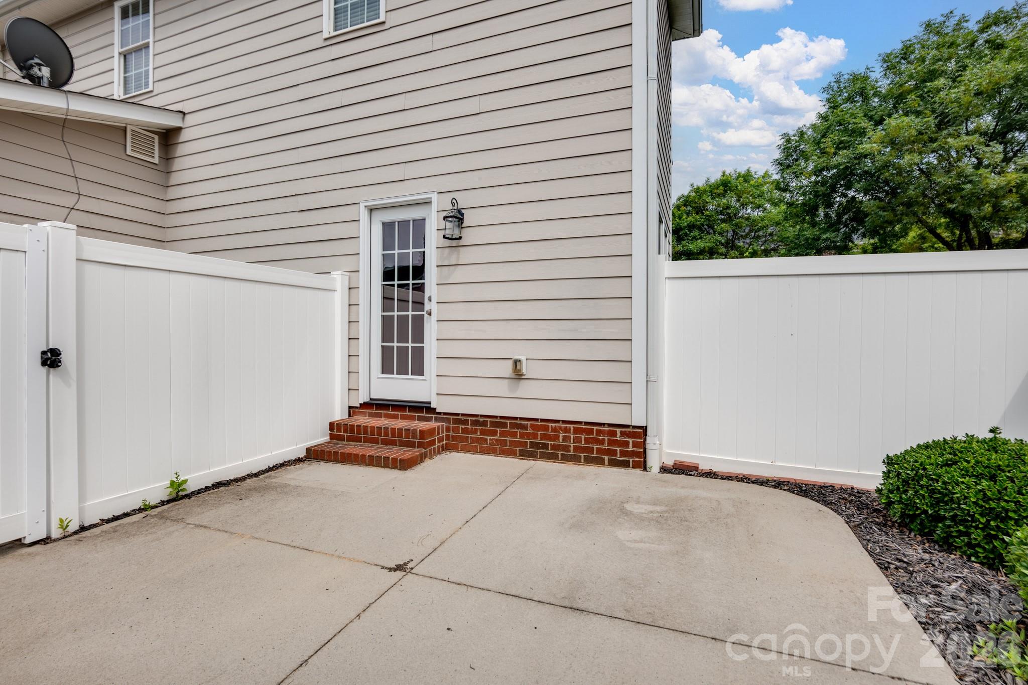 5945 Village Drive Property Photo 25