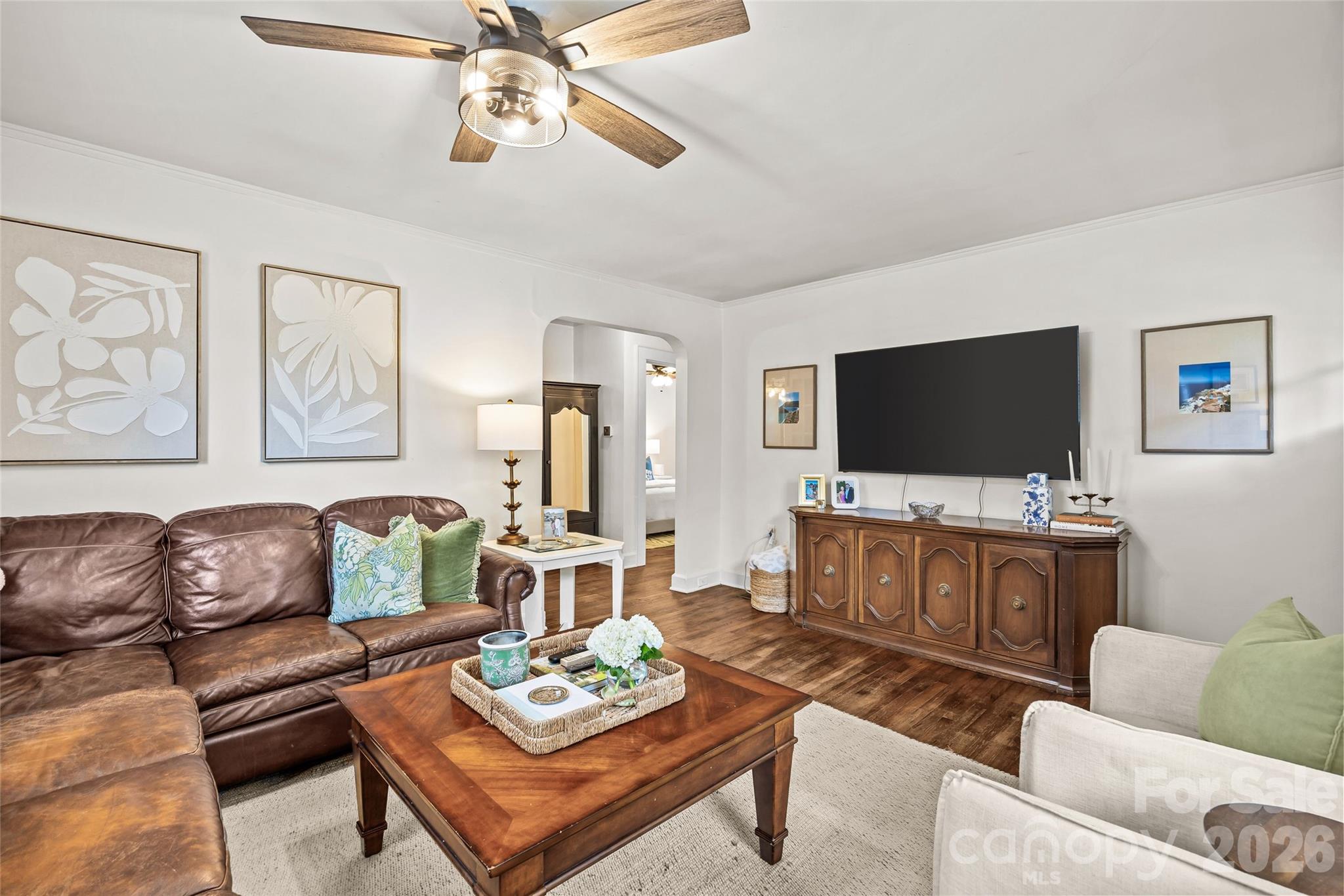 3225 Commonwealth Avenue Property Photo 6
