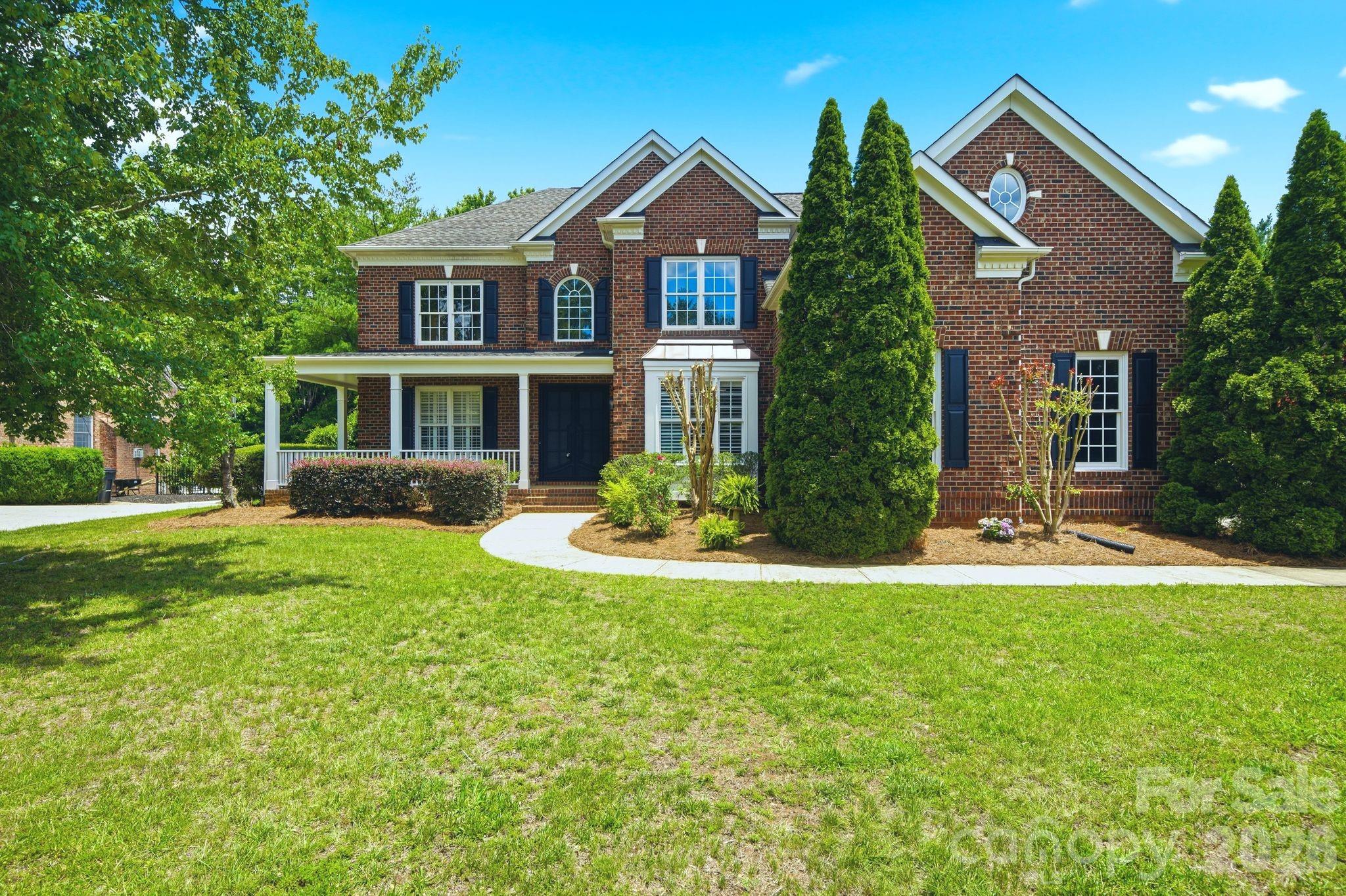 12319 Summer Breeze Court Property Photo 4