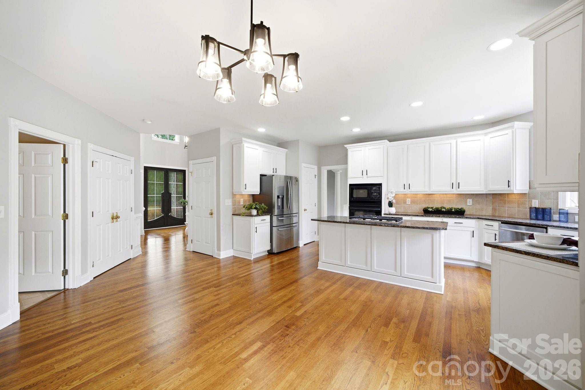 12319 Summer Breeze Court Property Photo 14