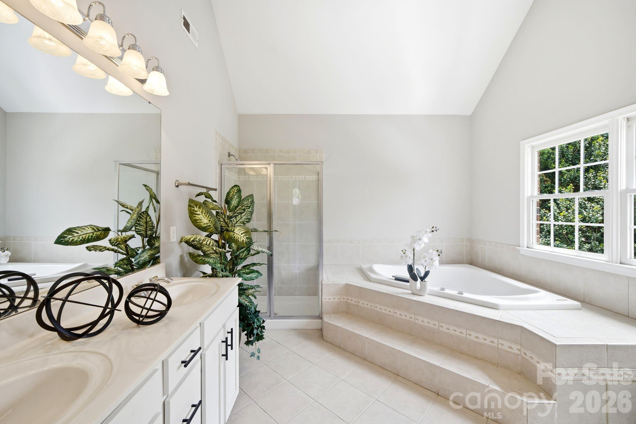 12319 Summer Breeze Court Property Photo 21