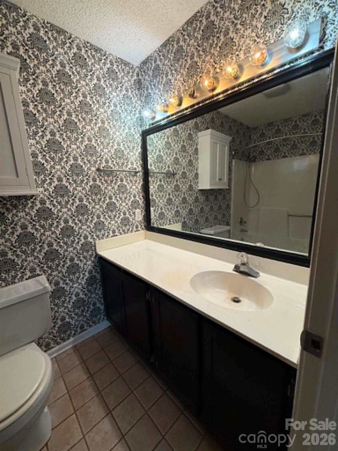 327 Eastwood Drive Property Photo 18