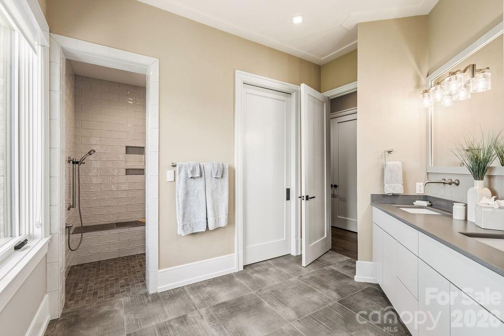 510 Cloud Top Way Property Photo 35