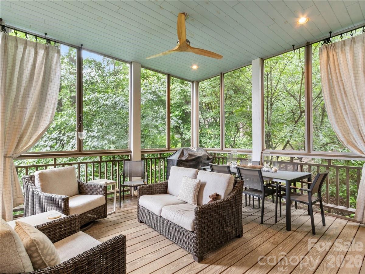 530 Andrew Banks Road B4 Property Photo 10