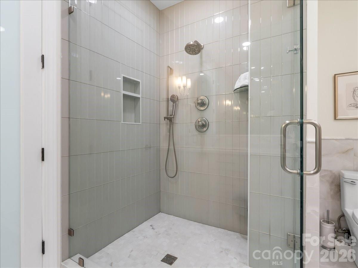 530 Andrew Banks Road B4 Property Photo 28
