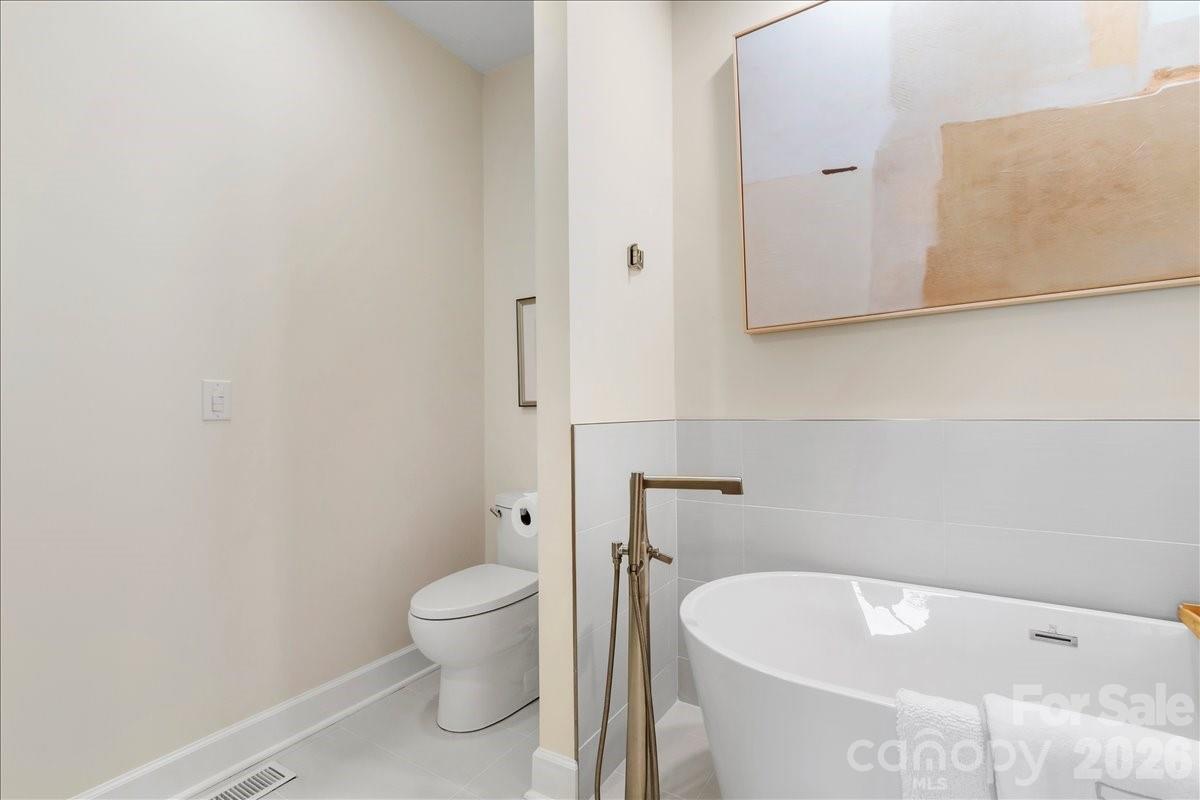 530 Andrew Banks Road B4 Property Photo 37