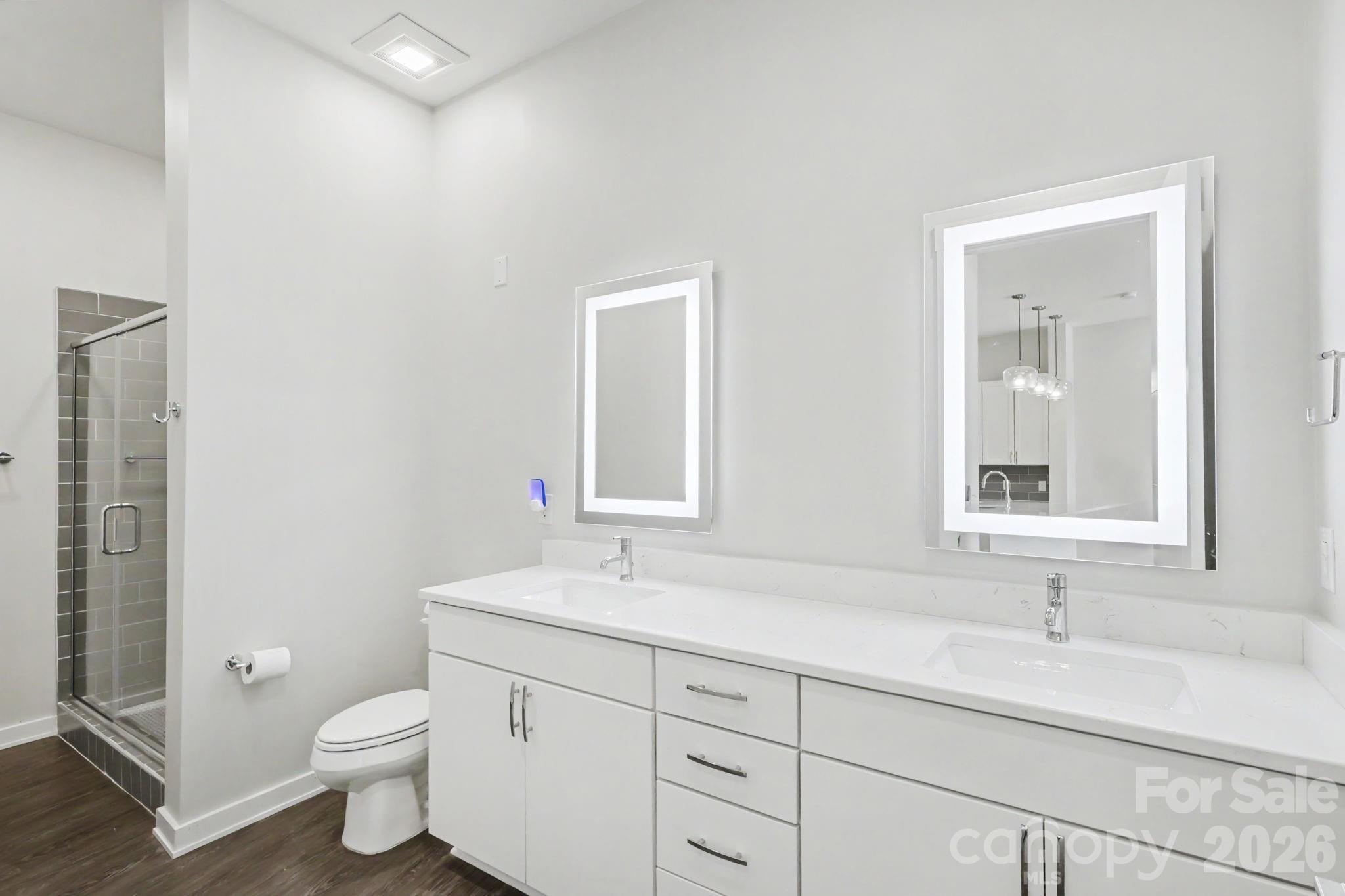 3630 N N Davidson Street Property Photo 6