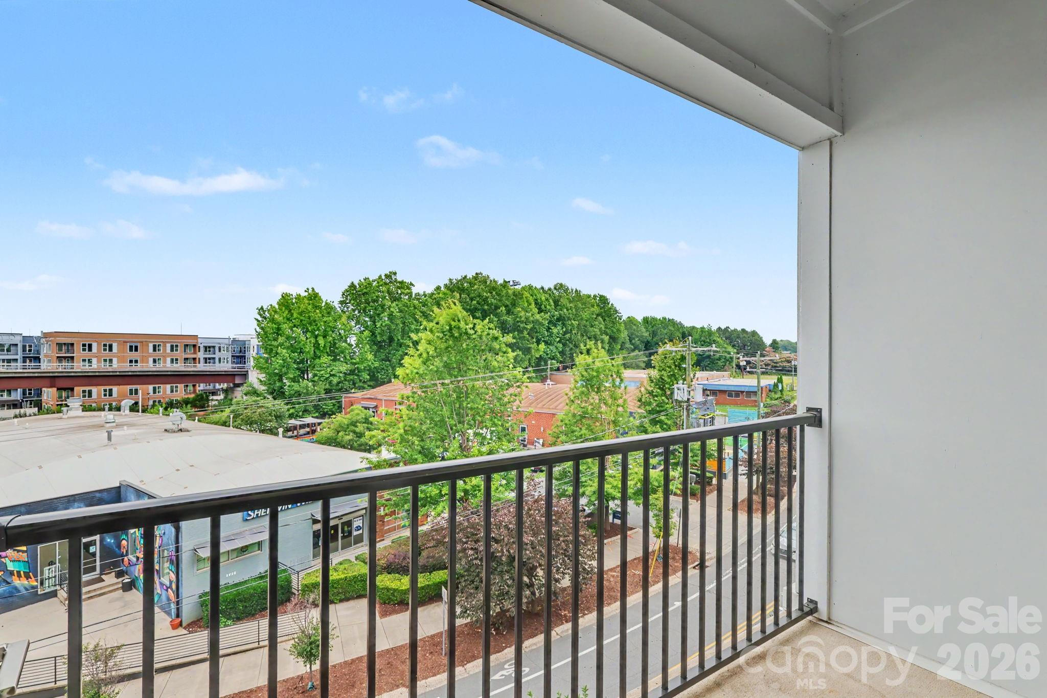 3630 N N Davidson Street Property Photo 10