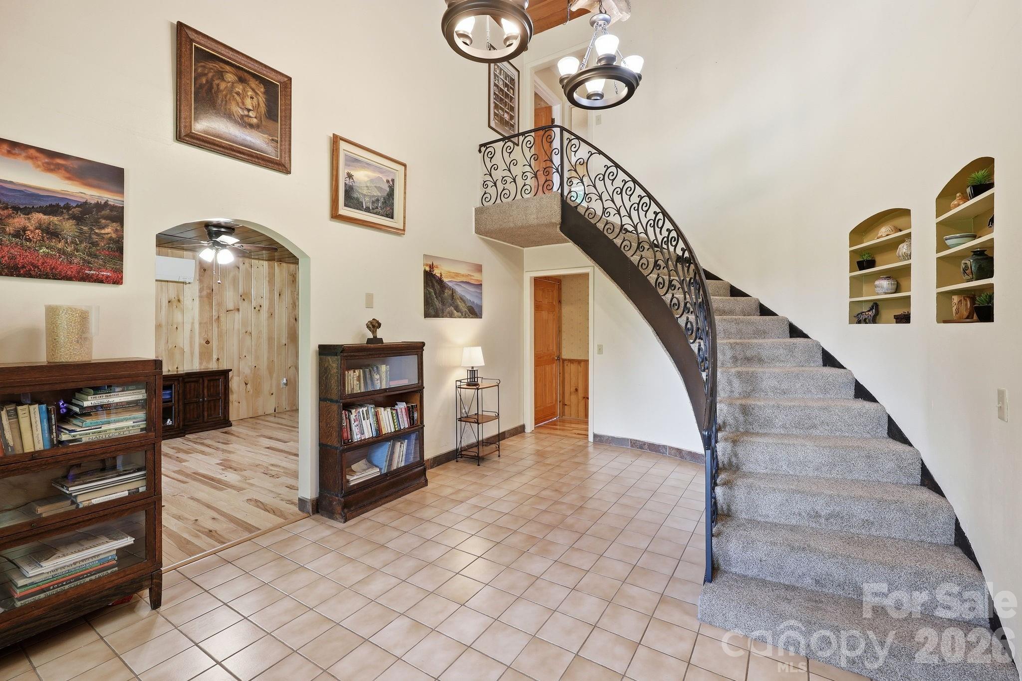 570 Rugged Top Road Property Photo 3