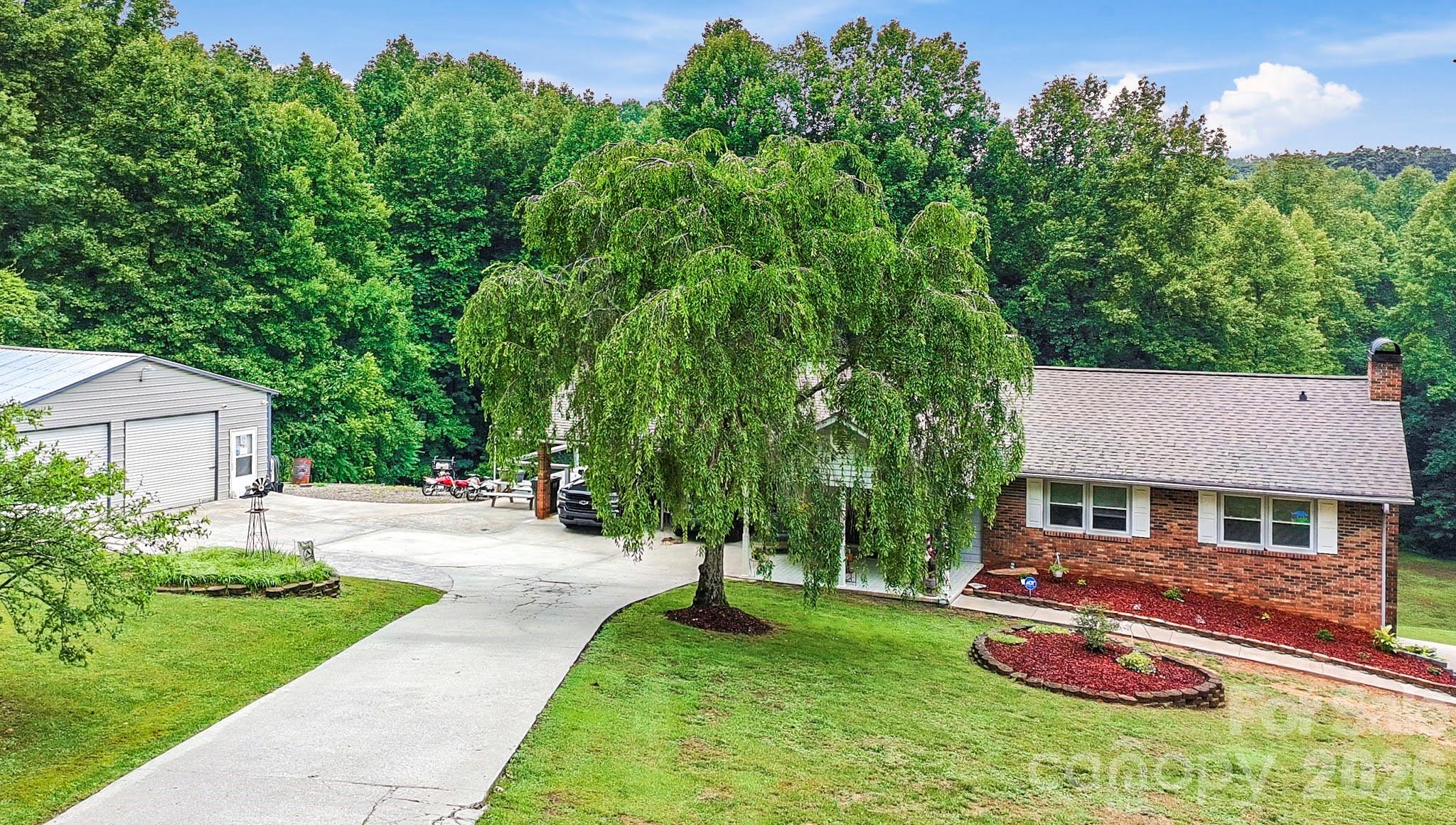 303 Alexander Drive Property Photo 3
