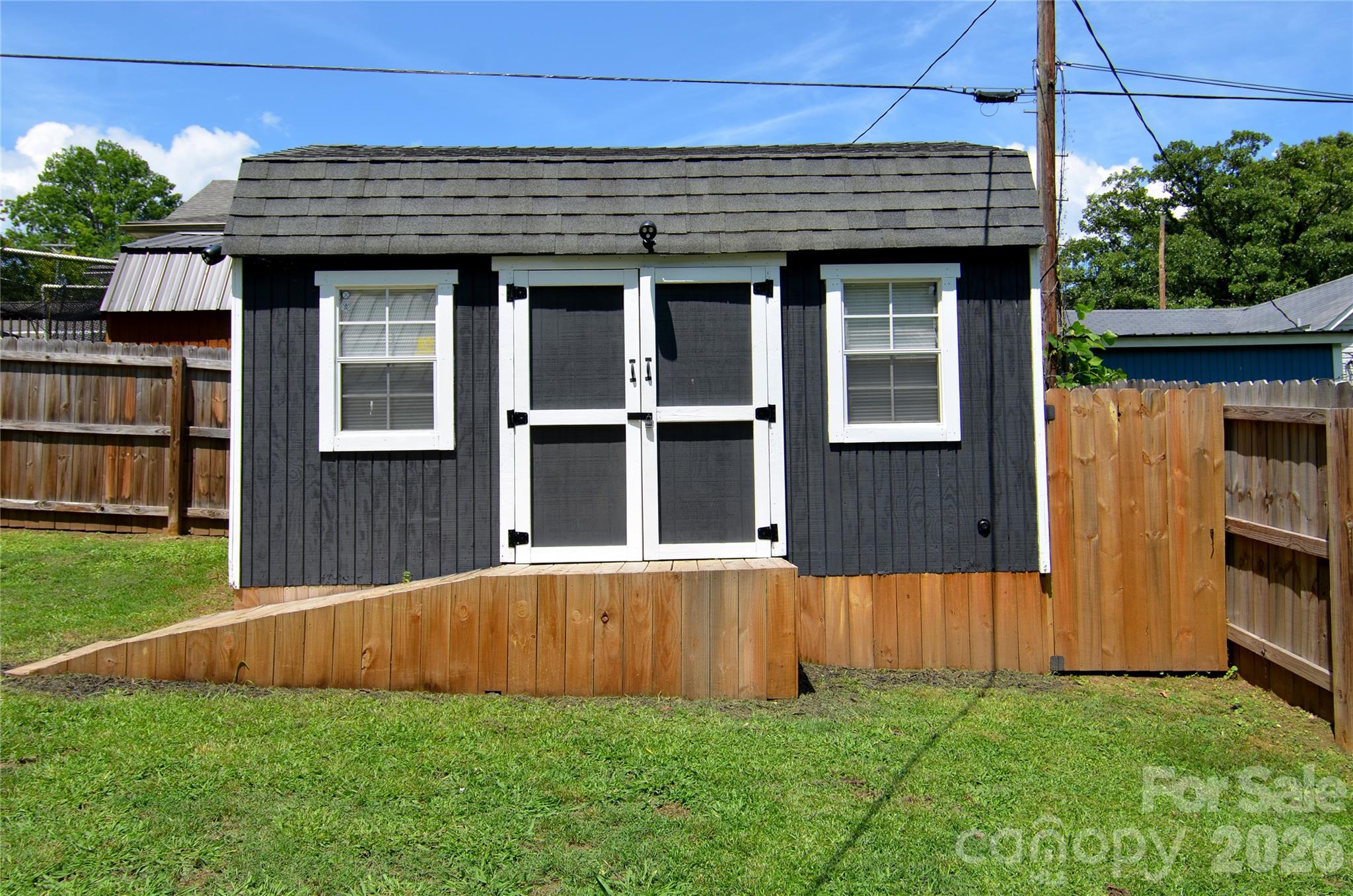 120 7th Street 20 Property Photo 10