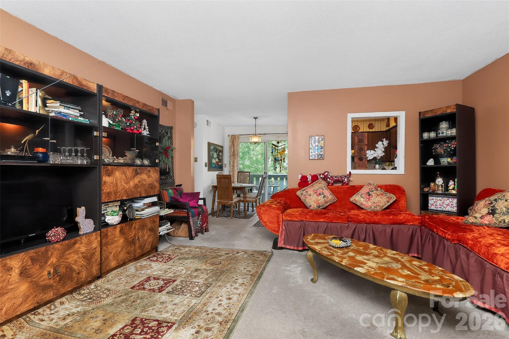 1906 Meadowlark Lane 15 Property Photo 3