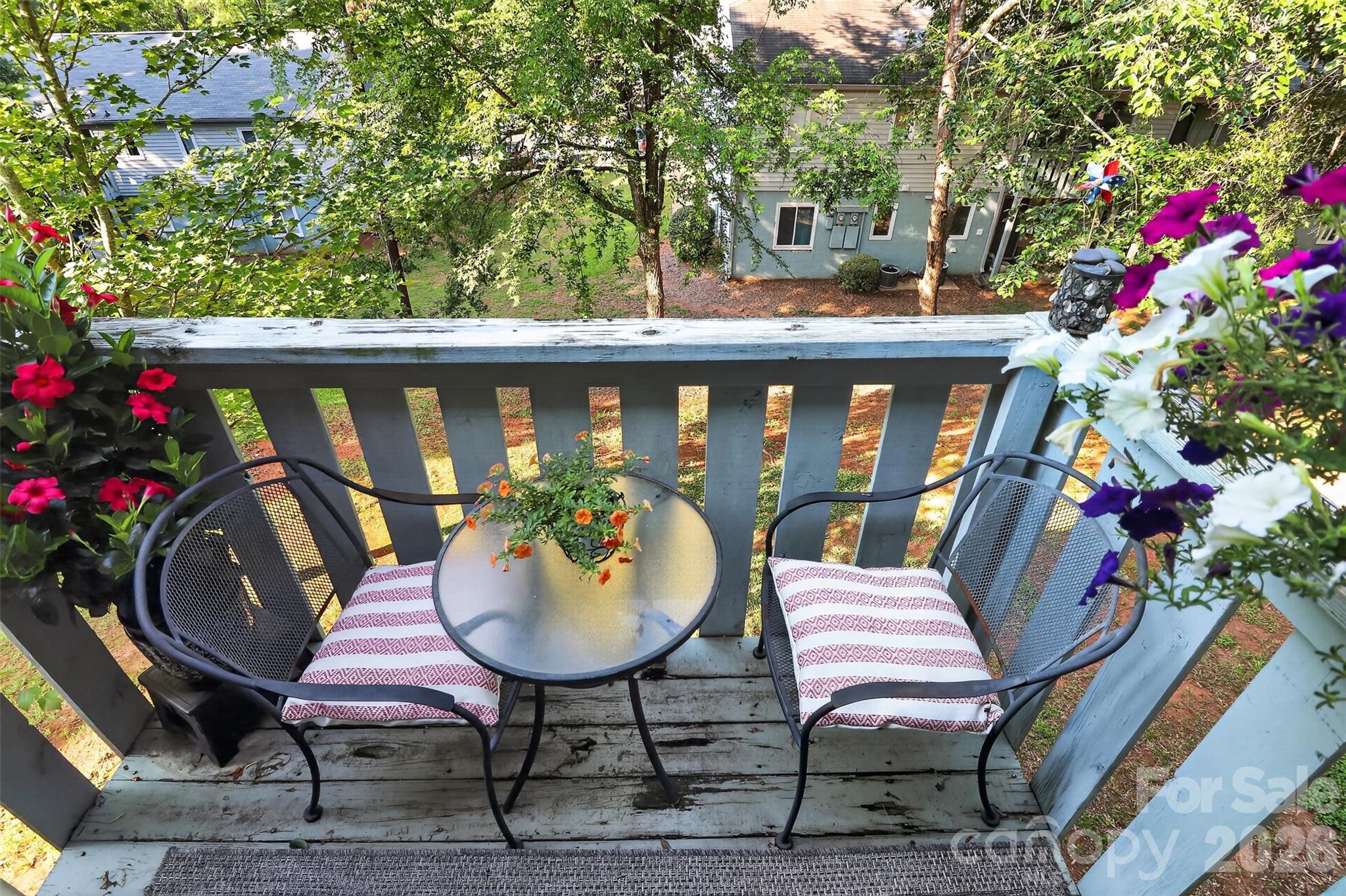 1906 Meadowlark Lane 15 Property Photo 20