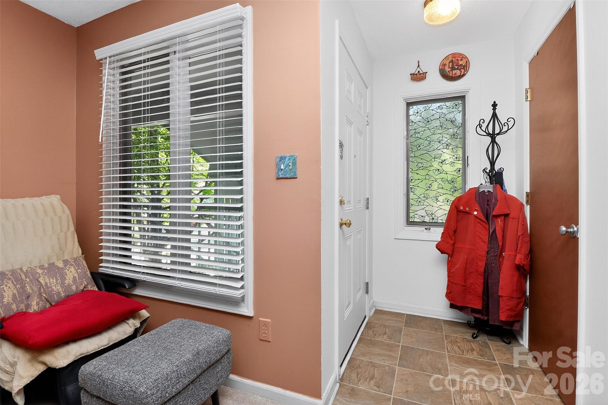 1906 Meadowlark Lane 15 Property Photo 23