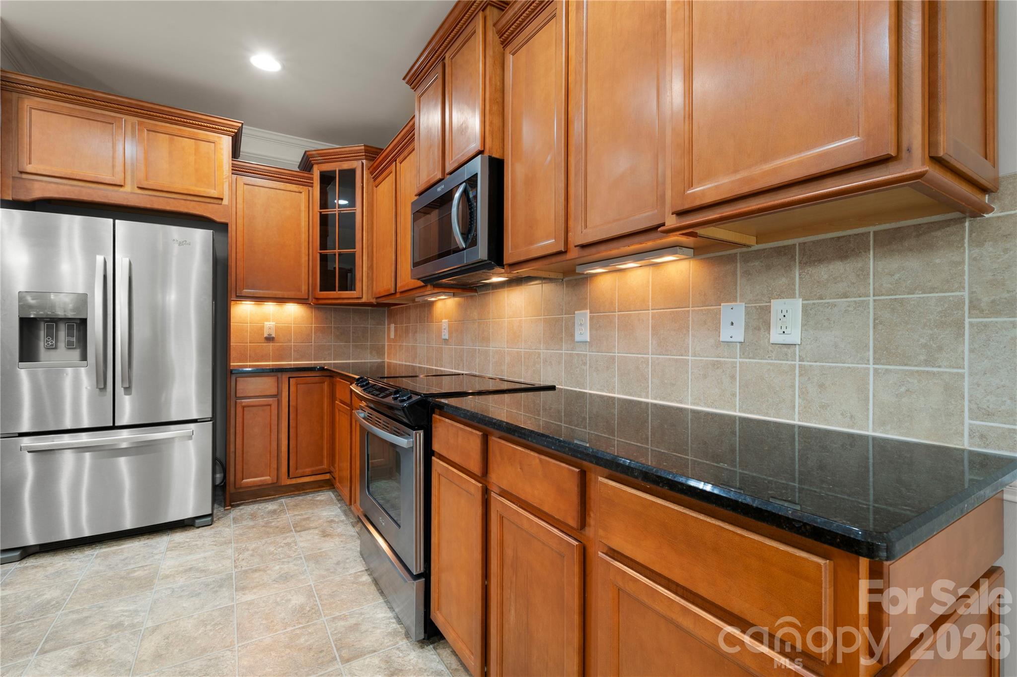 523 Danson Drive Property Photo 12