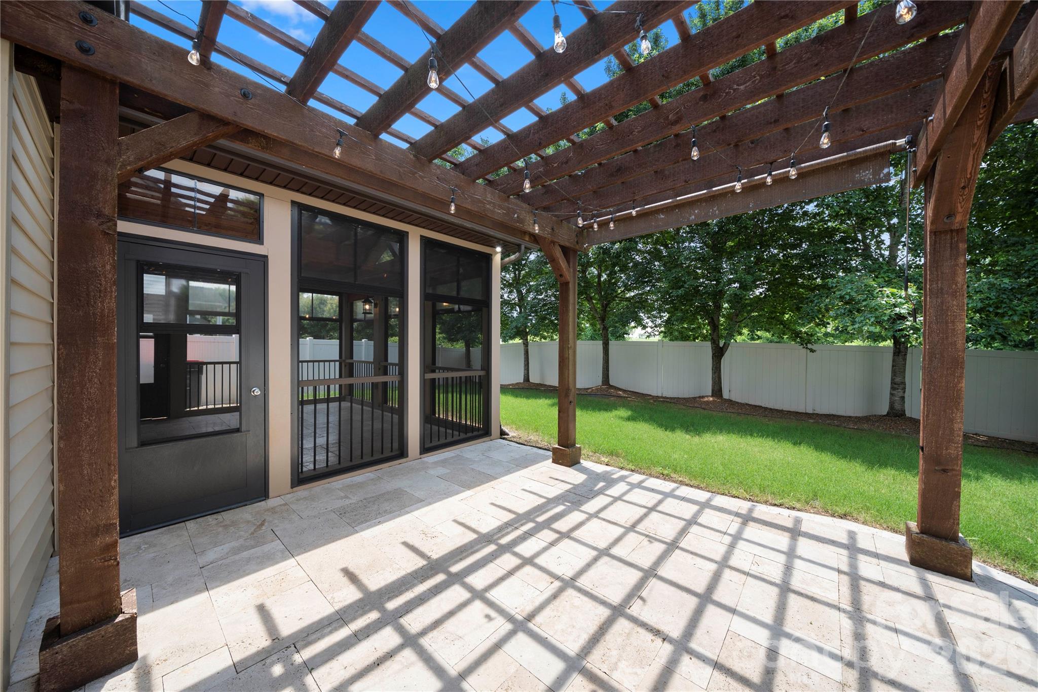523 Danson Drive Property Photo 41