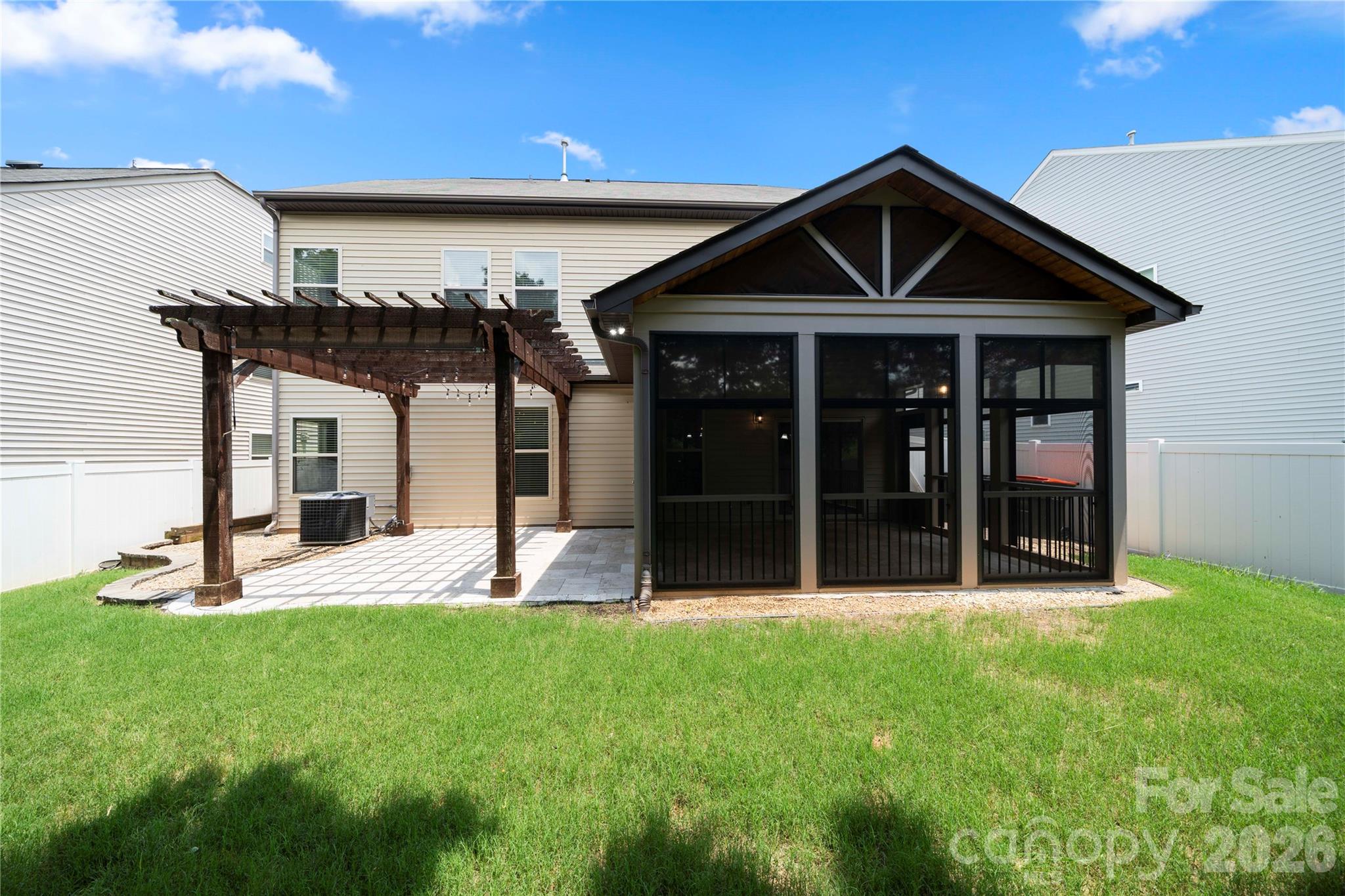 523 Danson Drive Property Photo 44