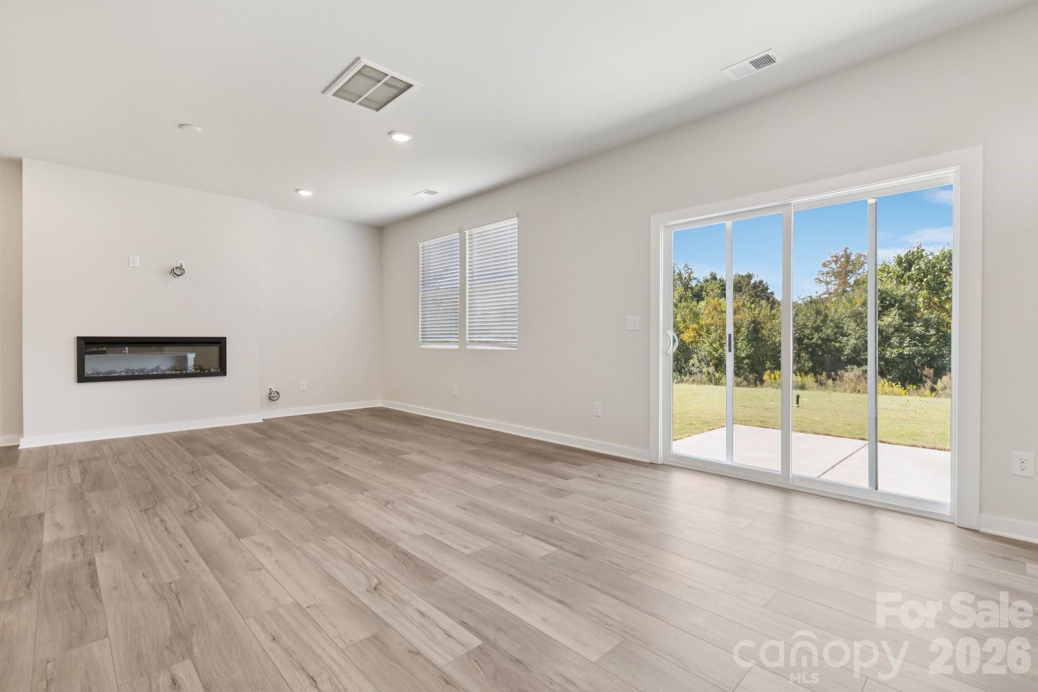 2741 Blue Sky Meadows Drive Property Photo 6