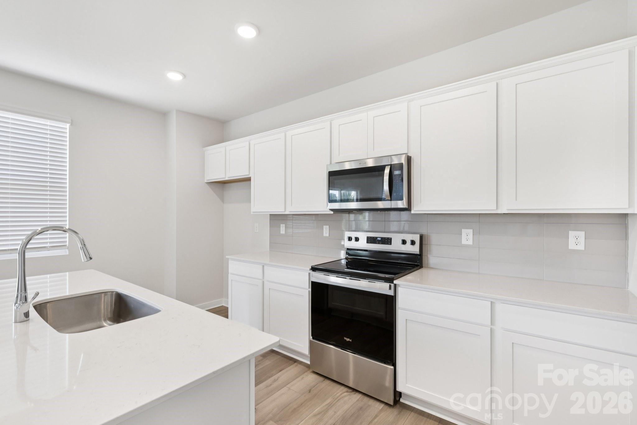 2741 Blue Sky Meadows Drive Property Photo 7