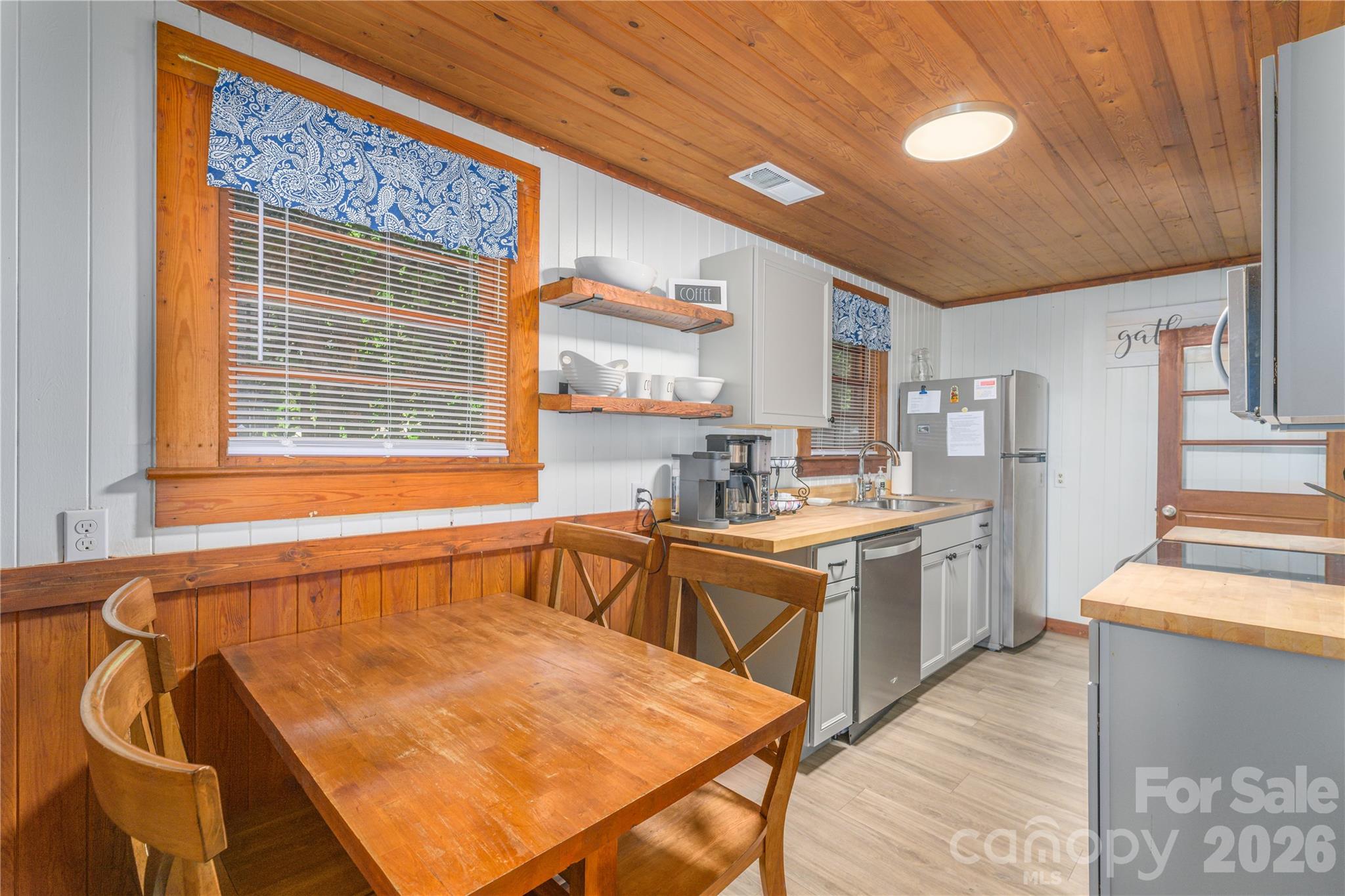 413 Terrace Drive Property Photo 15