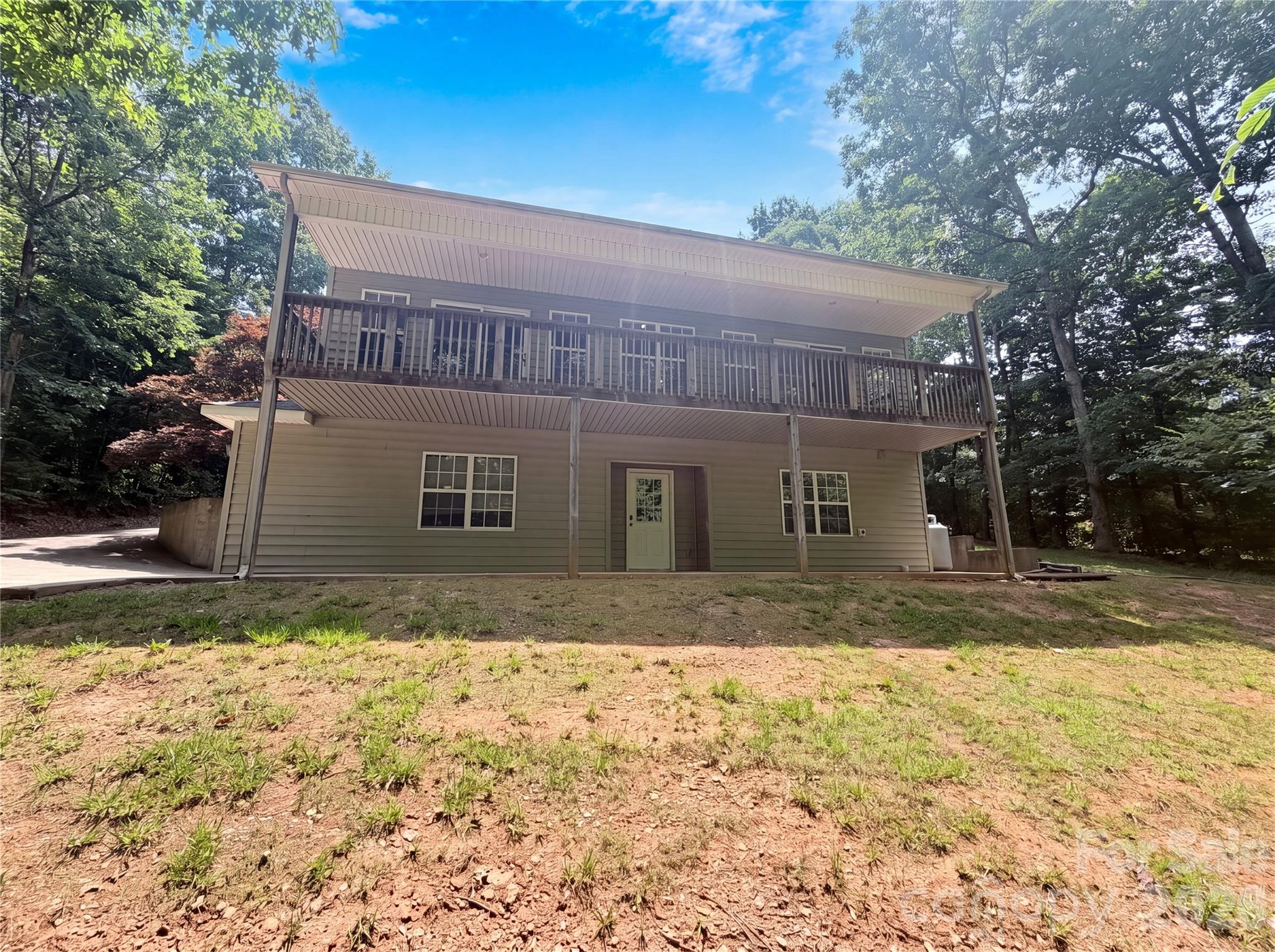 221 Grandview Drive Property Photo 5