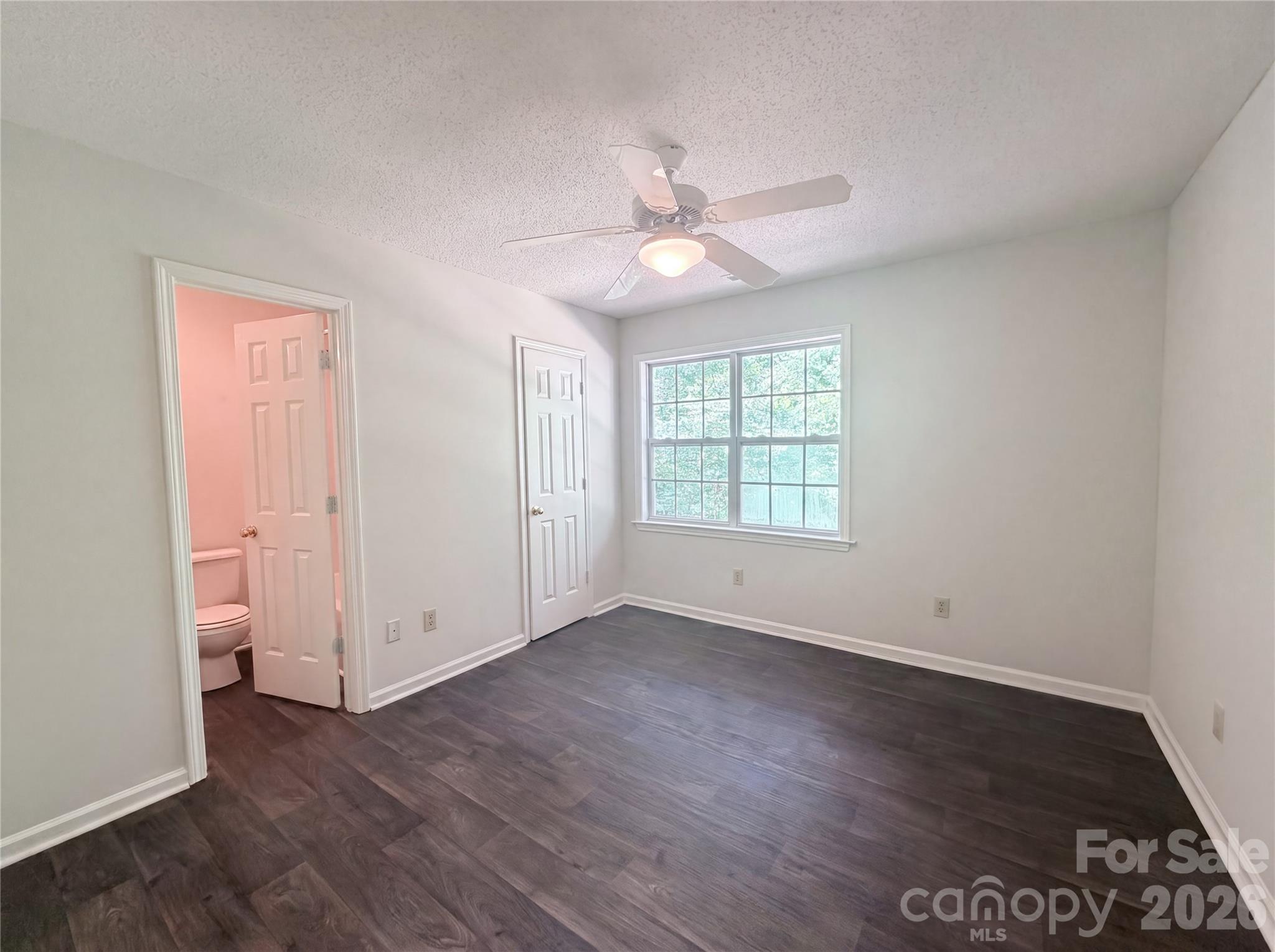 221 Grandview Drive Property Photo 10