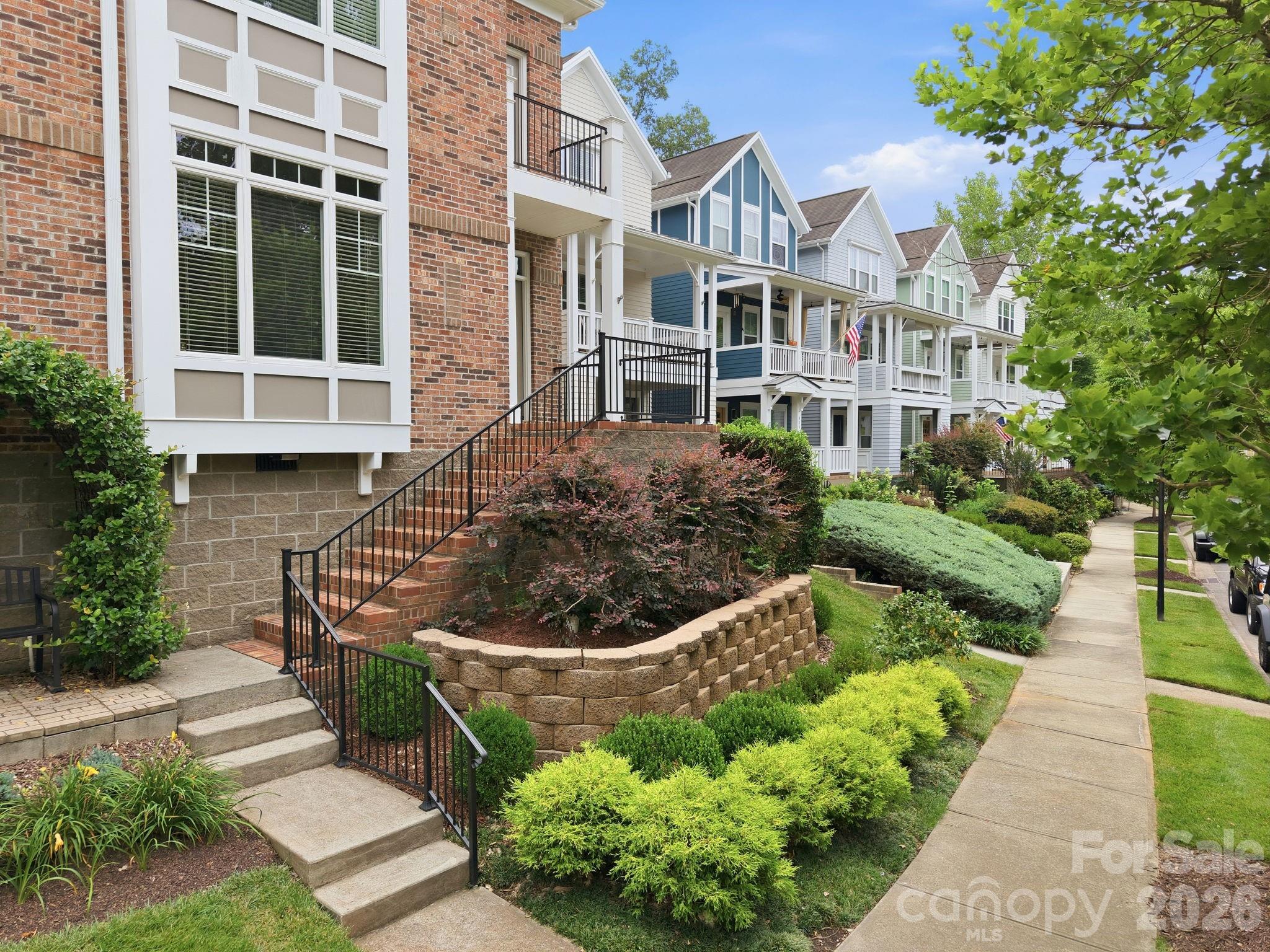 425 Spring Street Property Photo 4