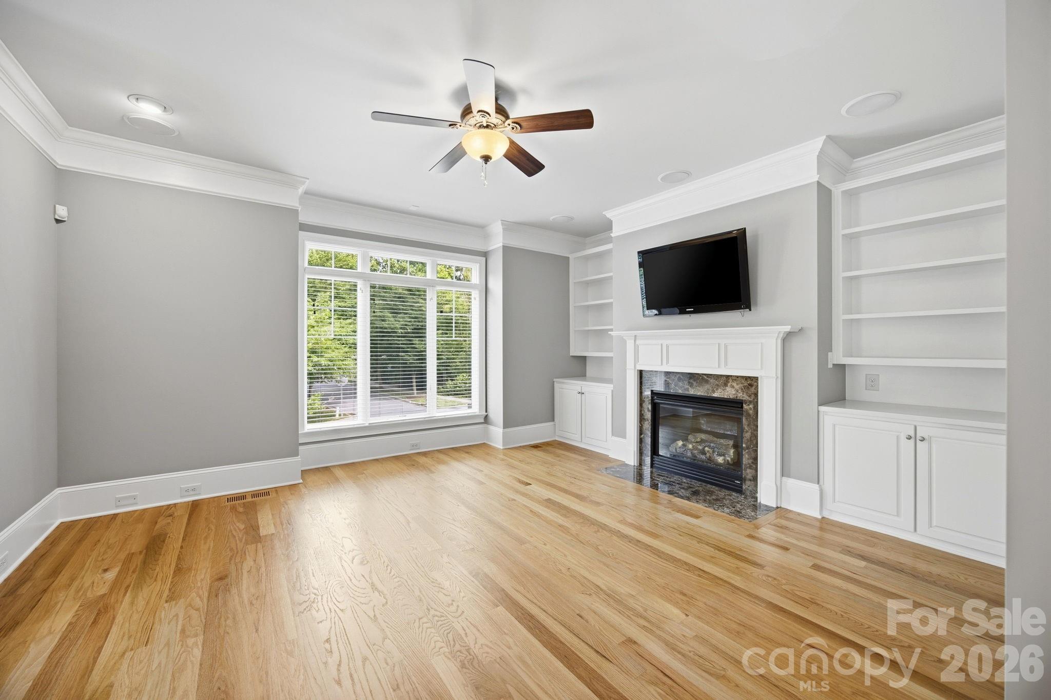 425 Spring Street Property Photo 9