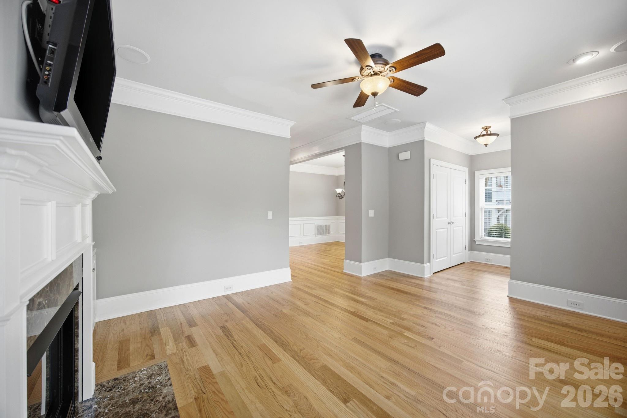 425 Spring Street Property Photo 10