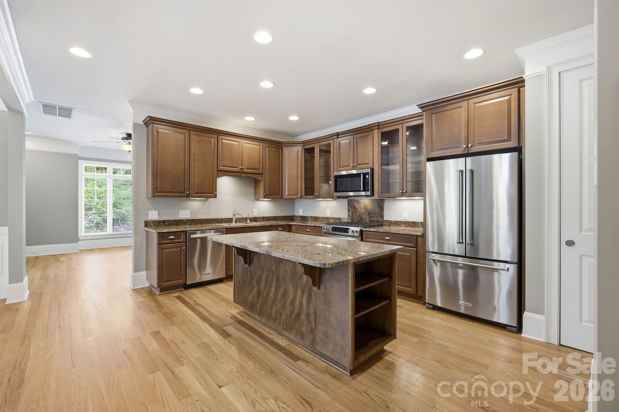 425 Spring Street Property Photo 16
