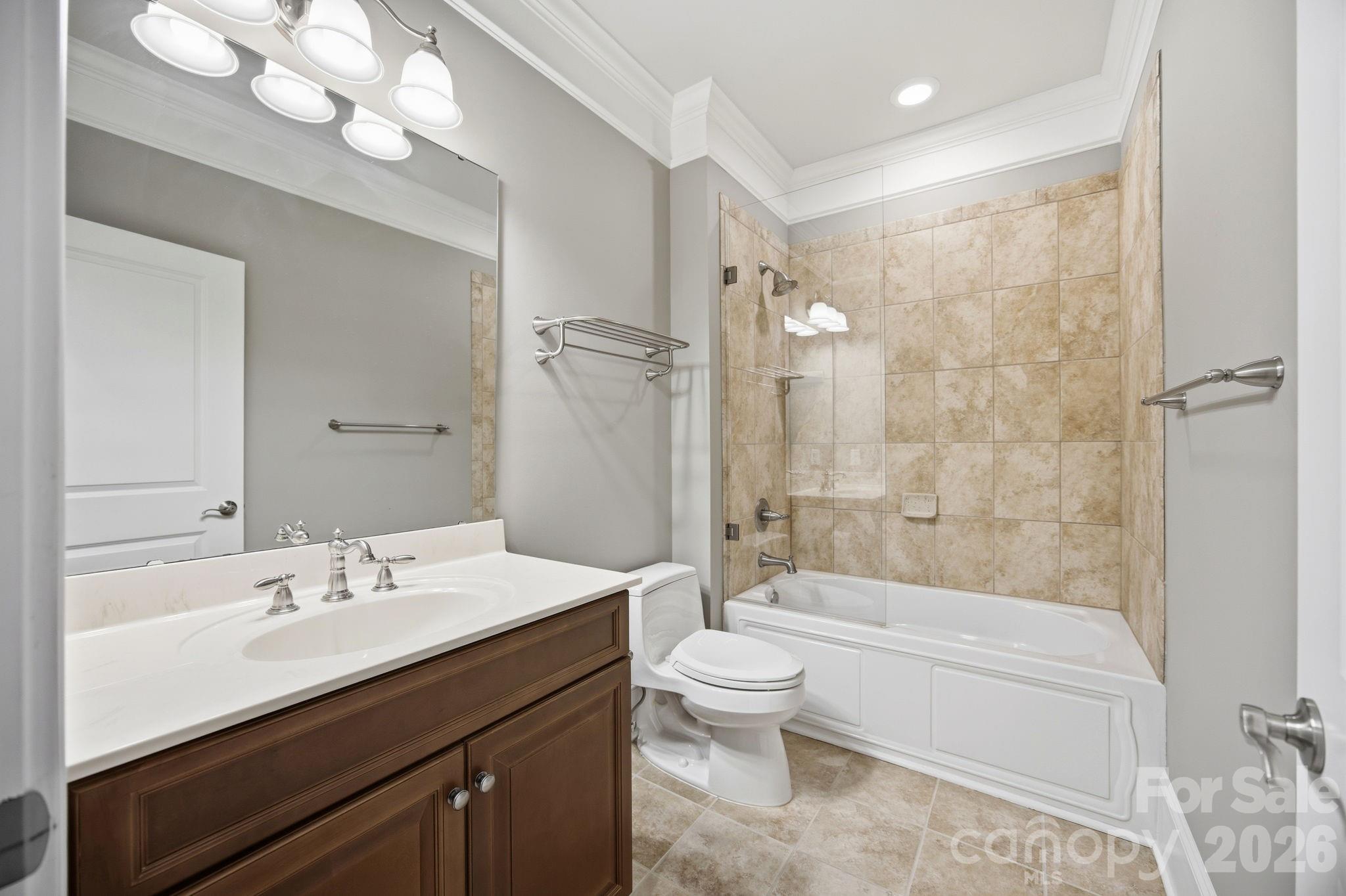 425 Spring Street Property Photo 24
