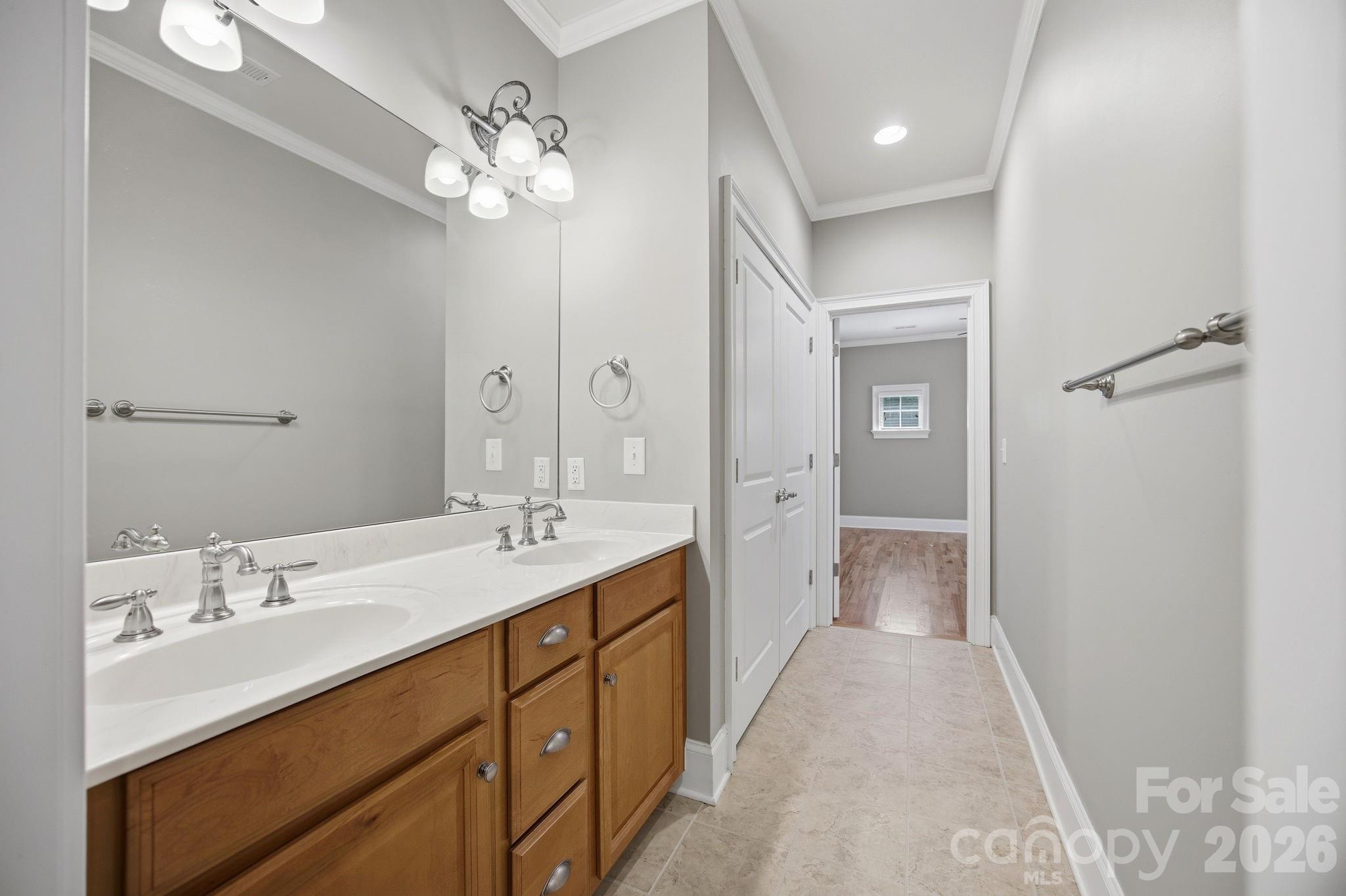 425 Spring Street Property Photo 29