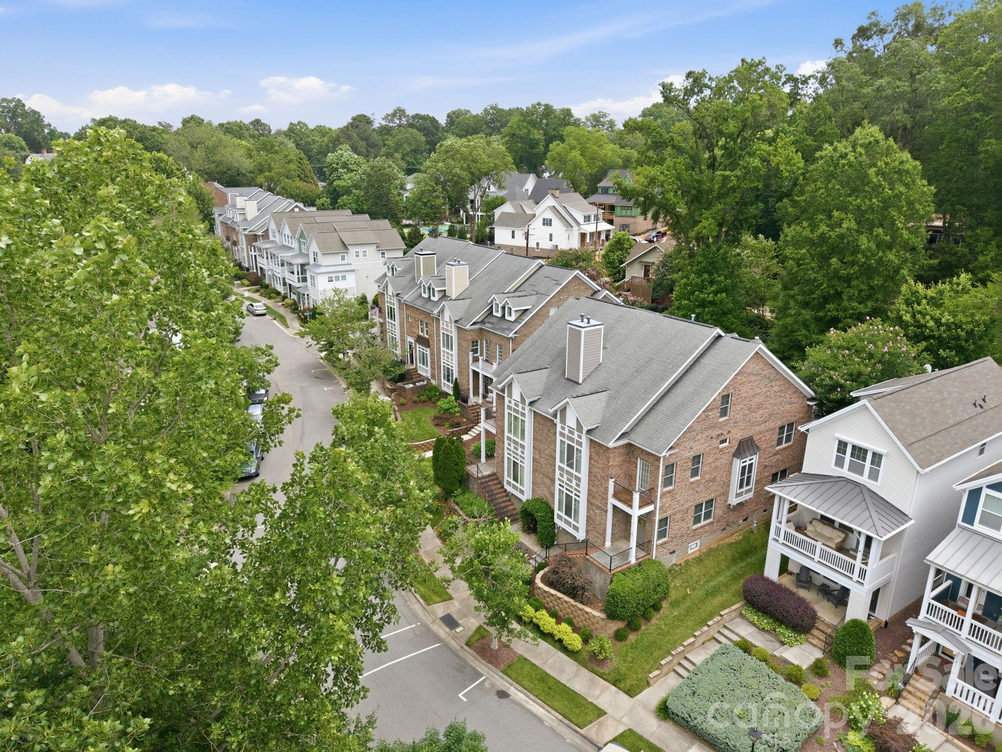 425 Spring Street Property Photo 47