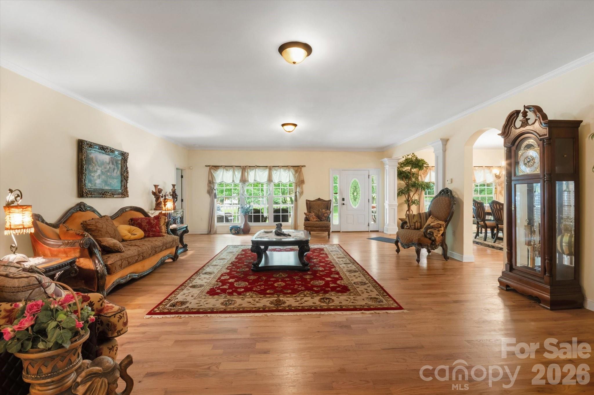 115 Barton Road Property Photo 4