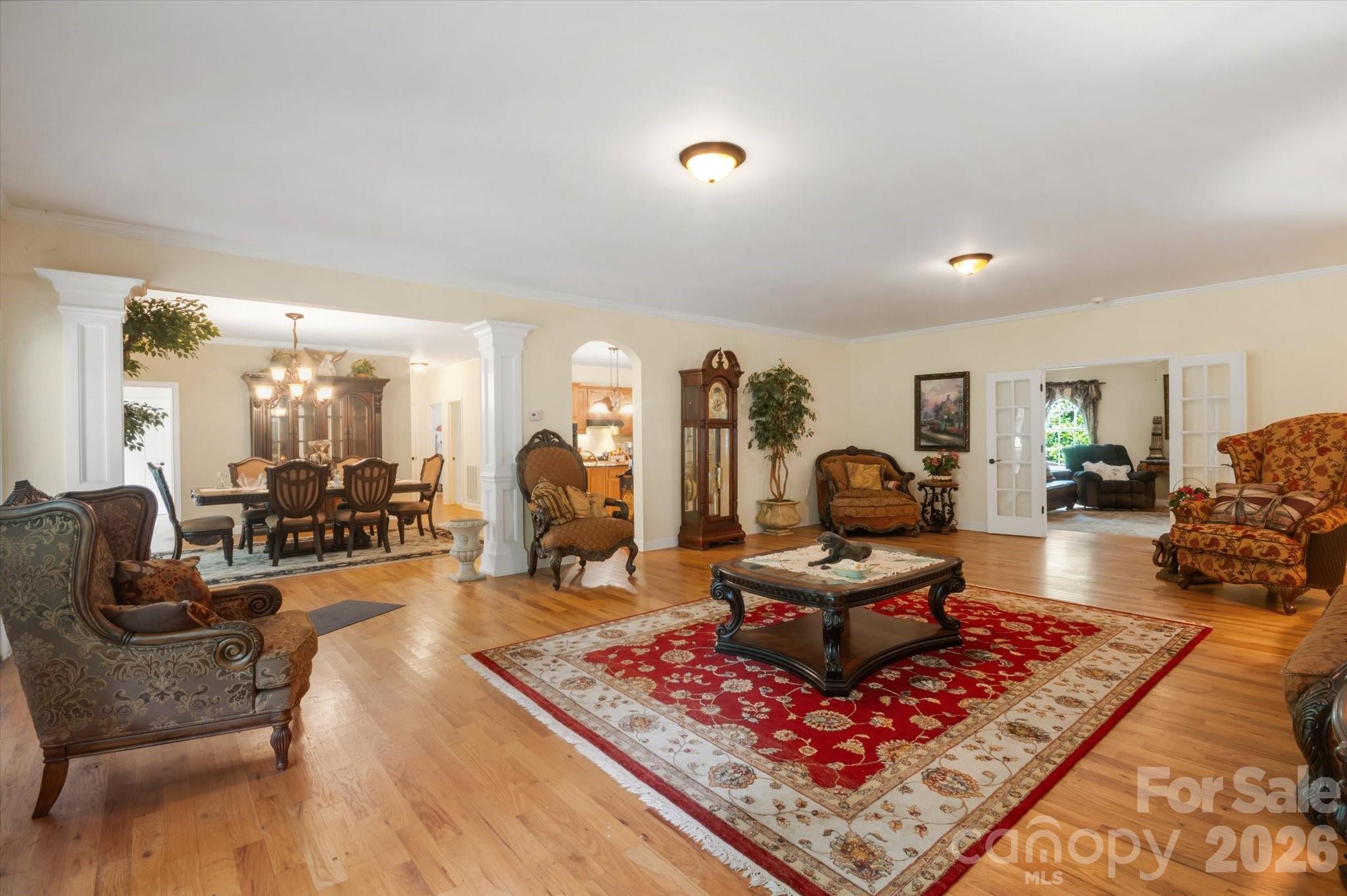 115 Barton Road Property Photo 5