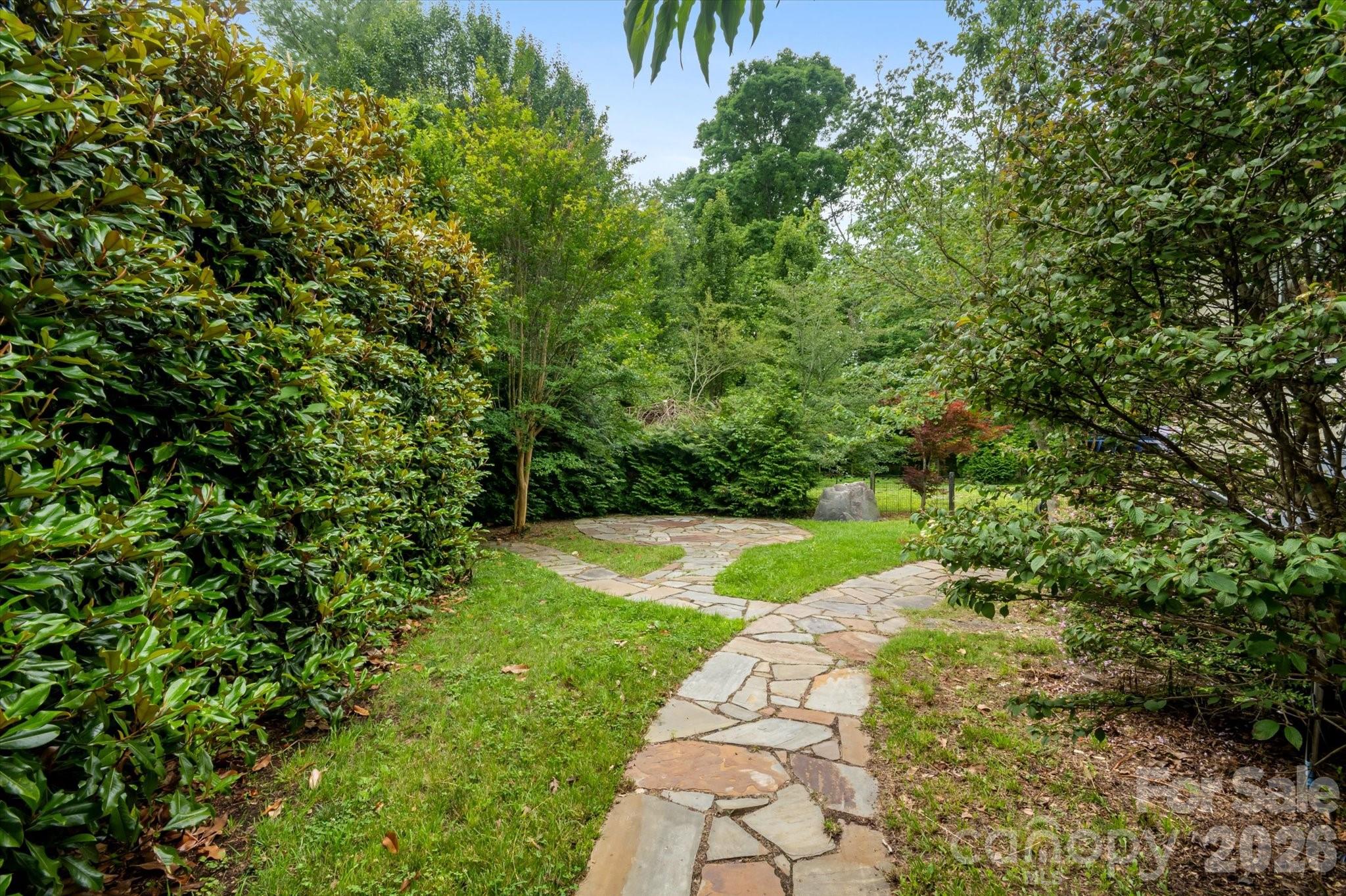 115 Barton Road Property Photo 9