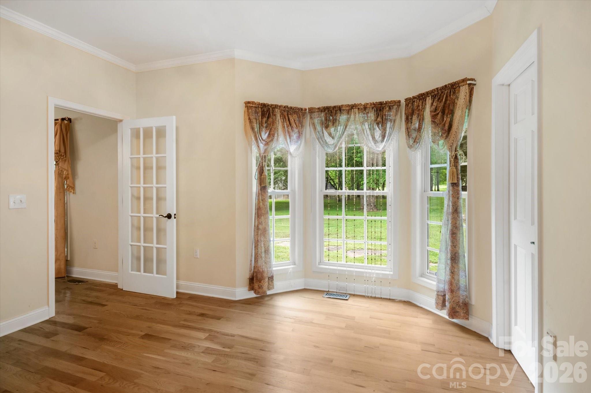 115 Barton Road Property Photo 22