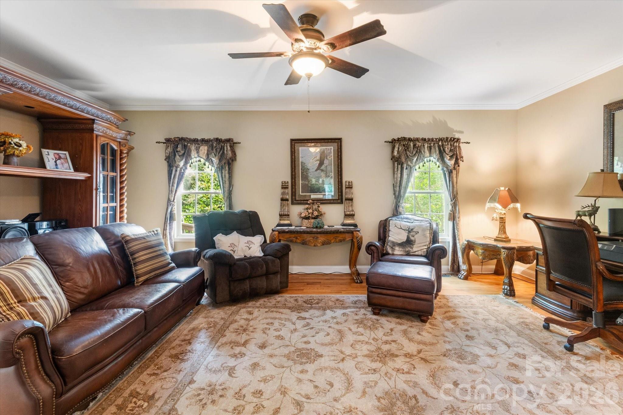 115 Barton Road Property Photo 32