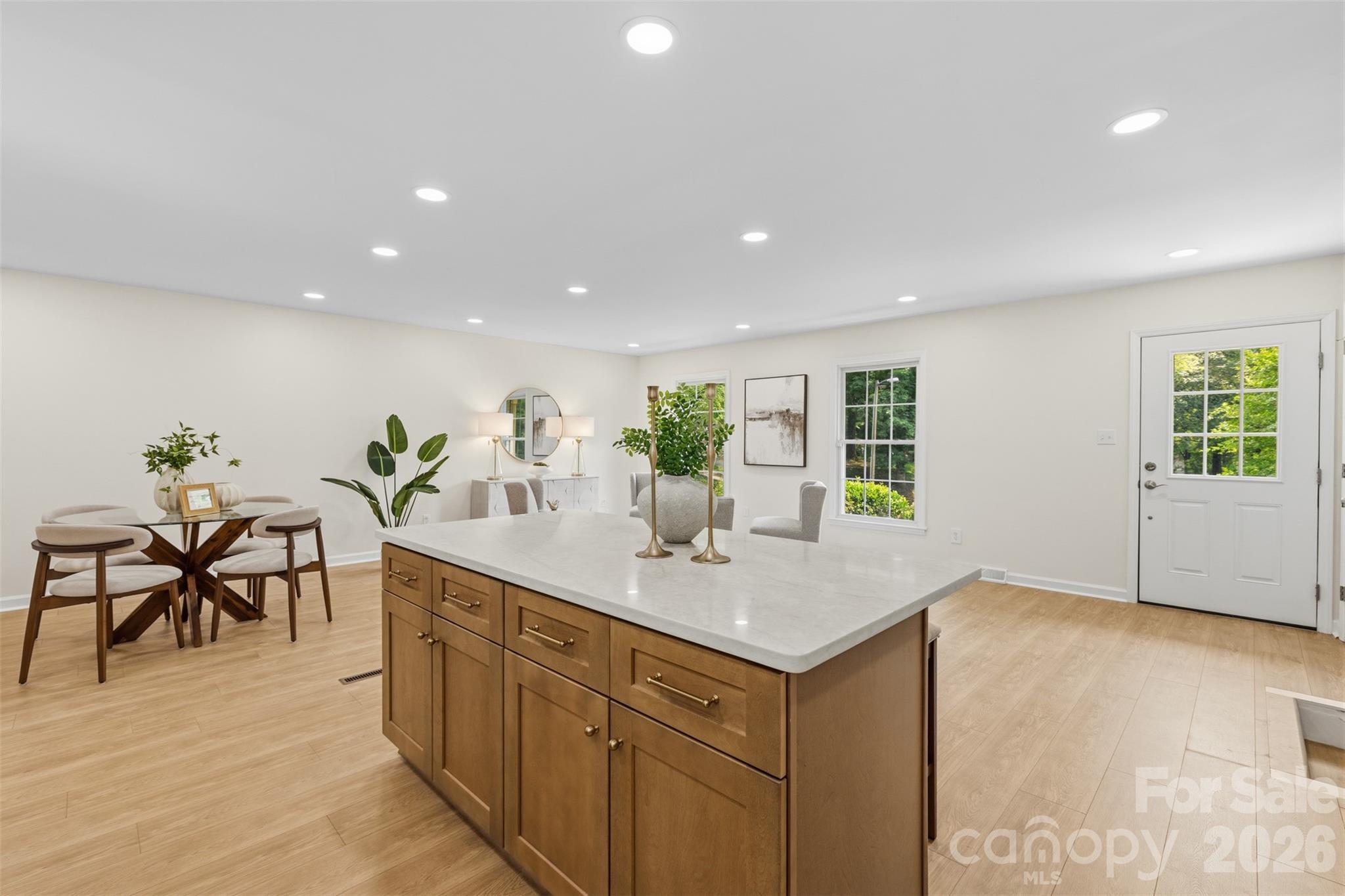 7434 Kilcullen Drive Property Photo 14