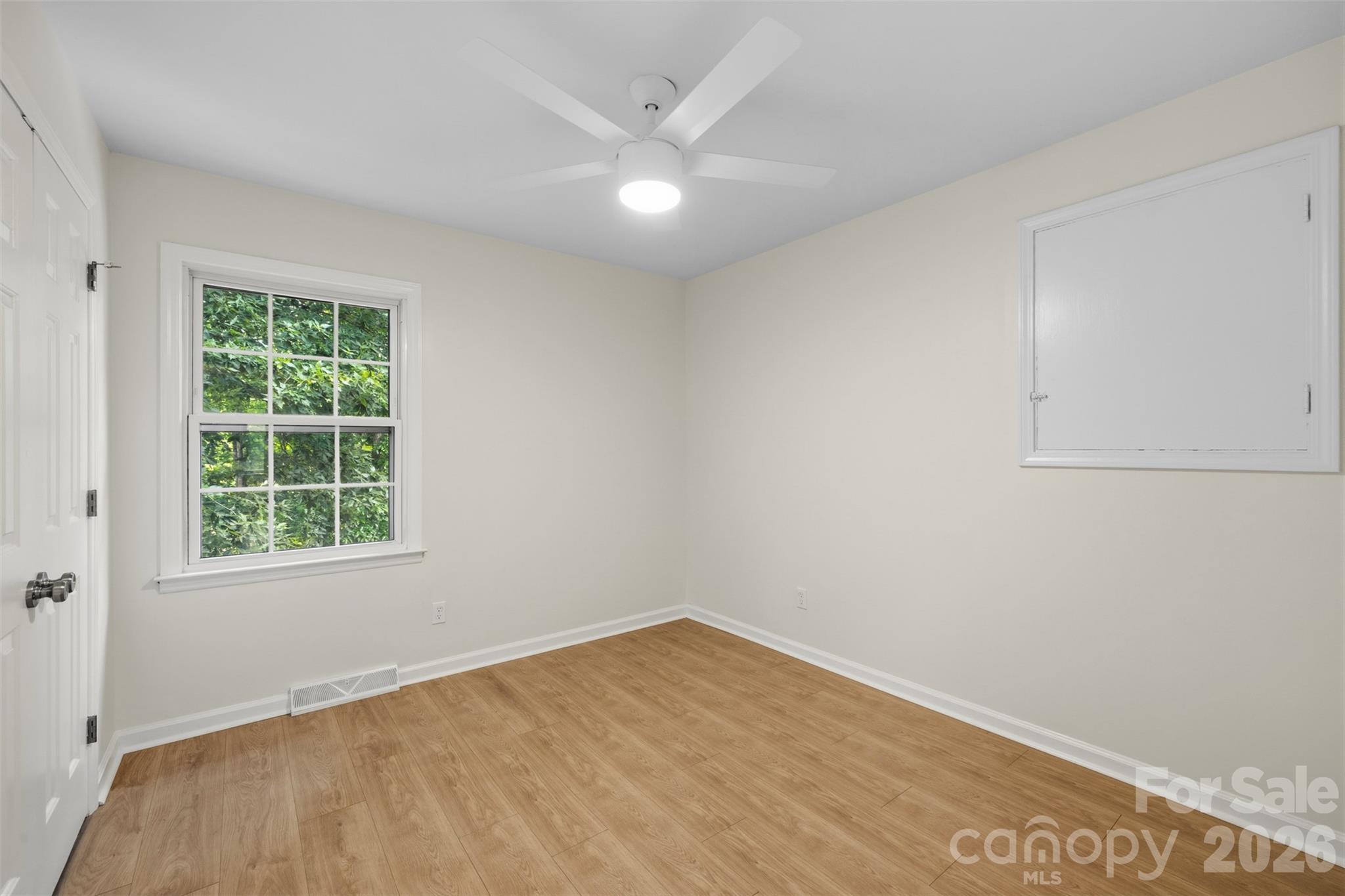7434 Kilcullen Drive Property Photo 22