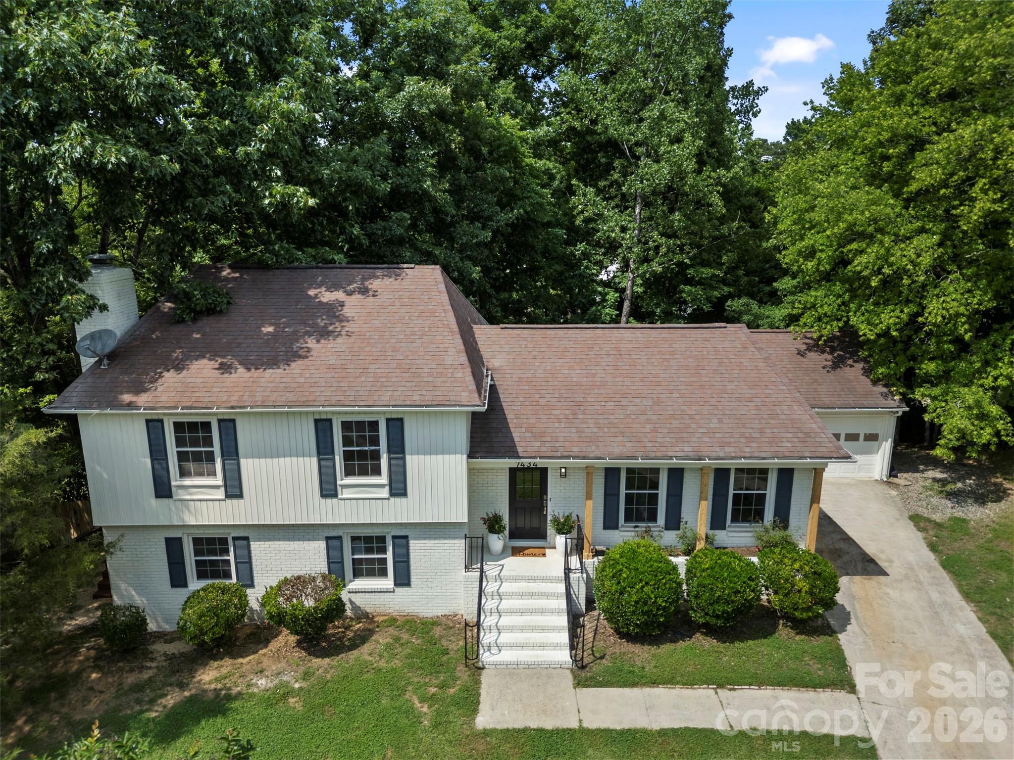 7434 Kilcullen Drive Property Photo 39