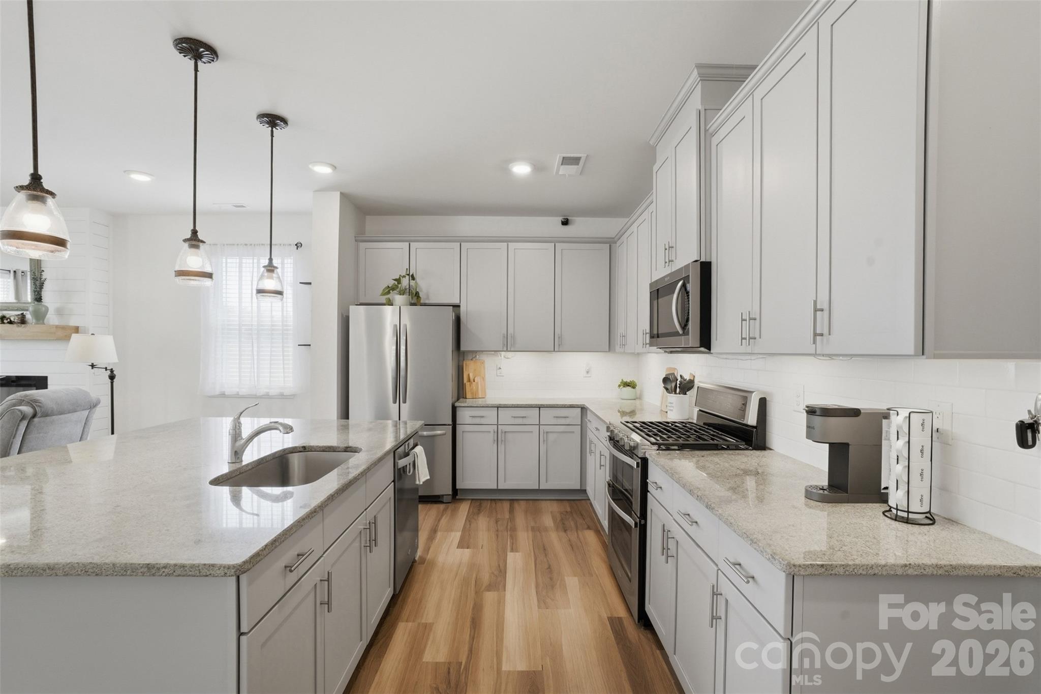 1011 Yearden Lane Property Photo 10