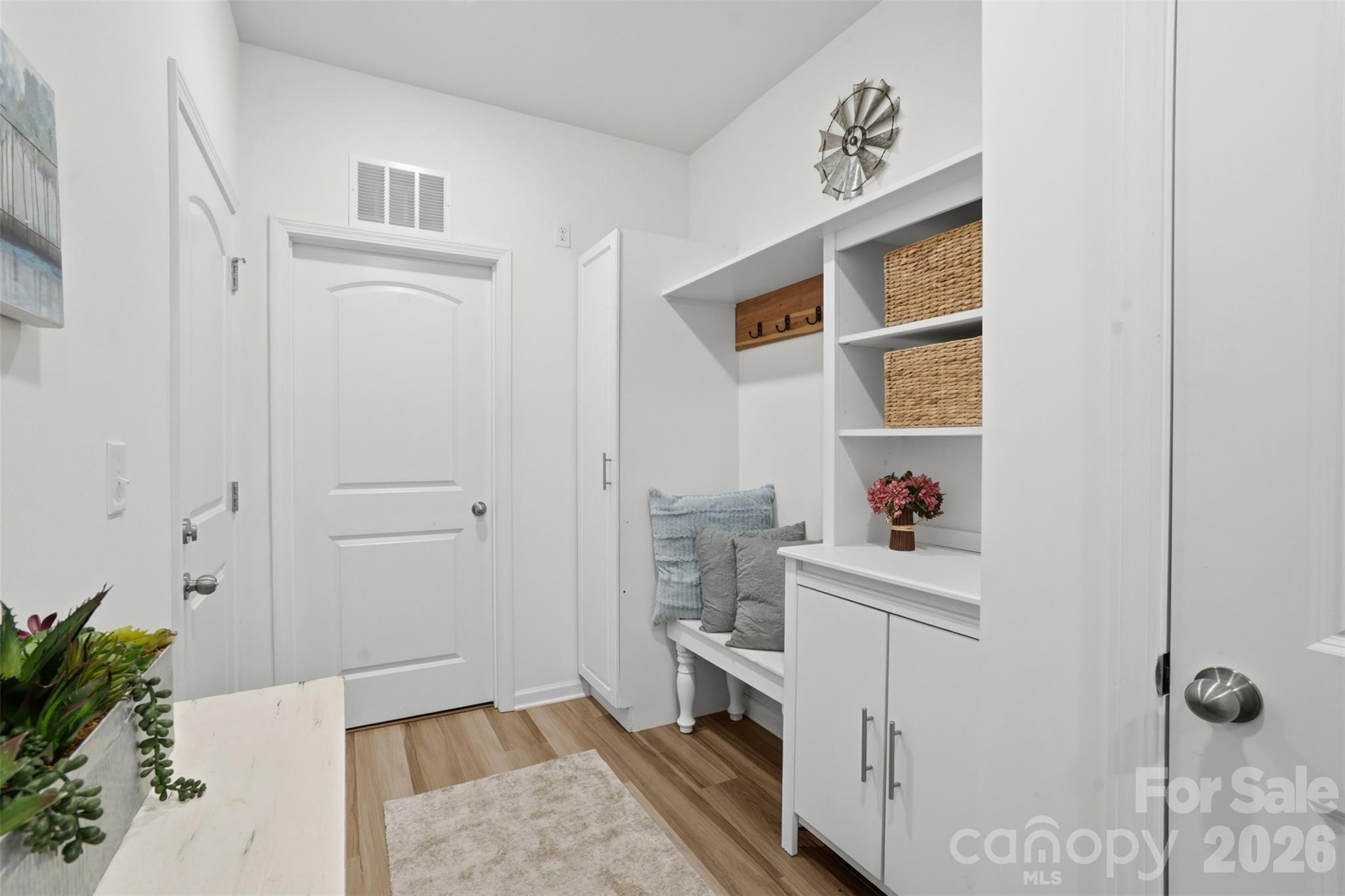 1011 Yearden Lane Property Photo 24