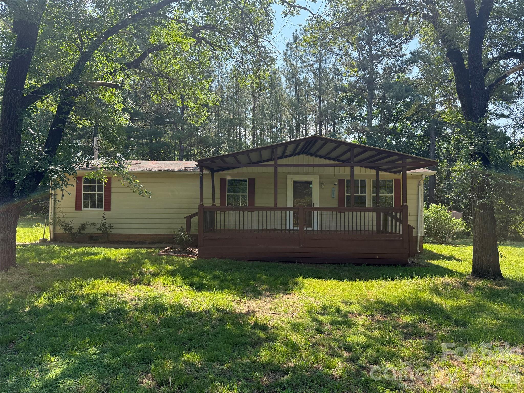 211 Corry Lane Property Photo 3