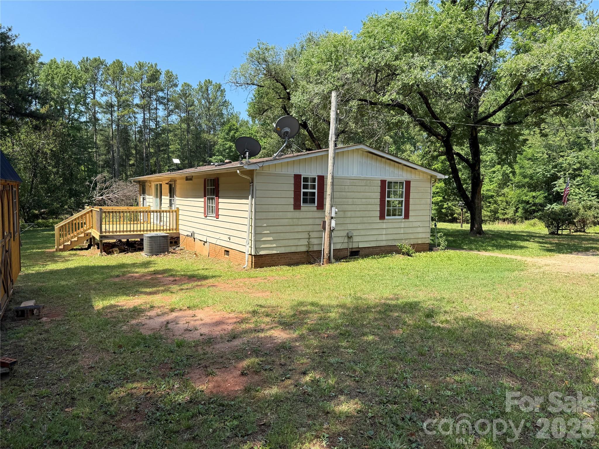 211 Corry Lane Property Photo 6