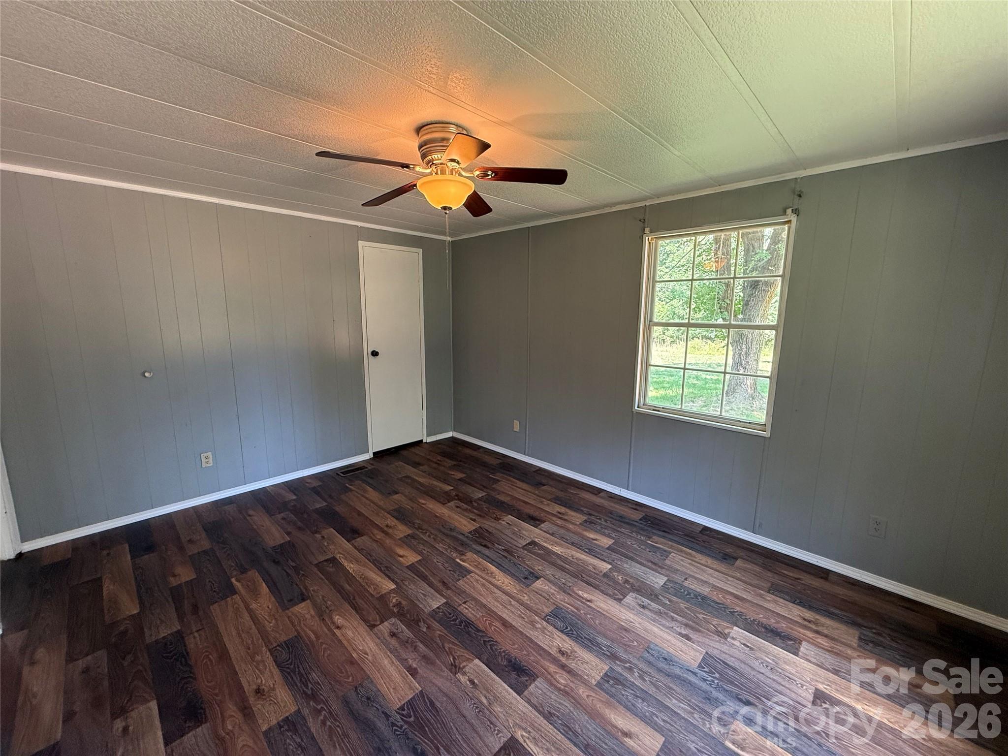 211 Corry Lane Property Photo 18