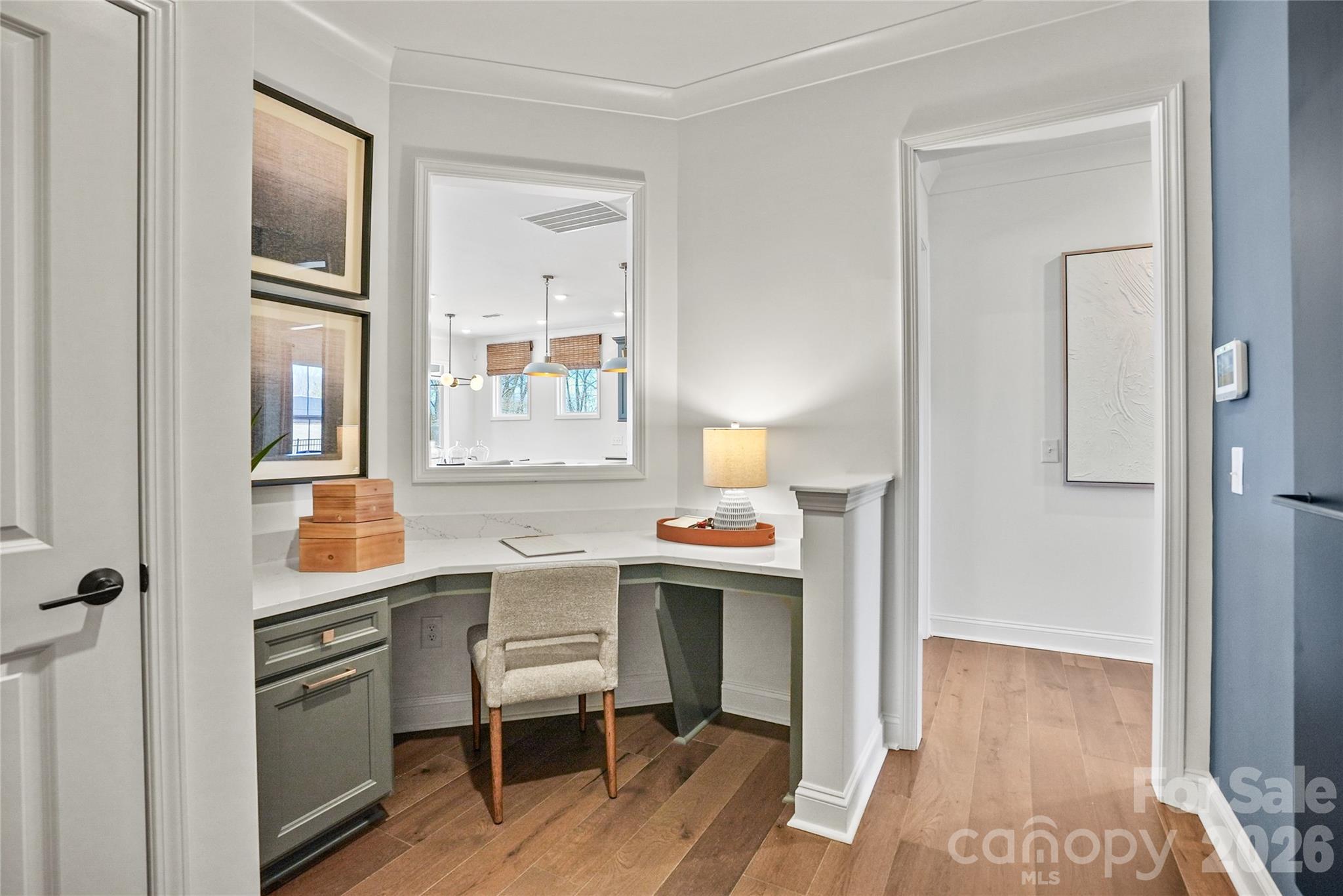 2130 Riverbend Avenue Property Photo 16