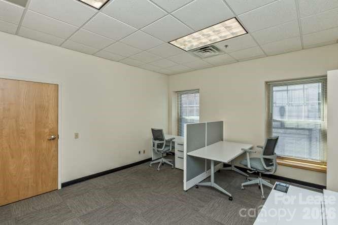 56 College Street 303 Property Photo 4