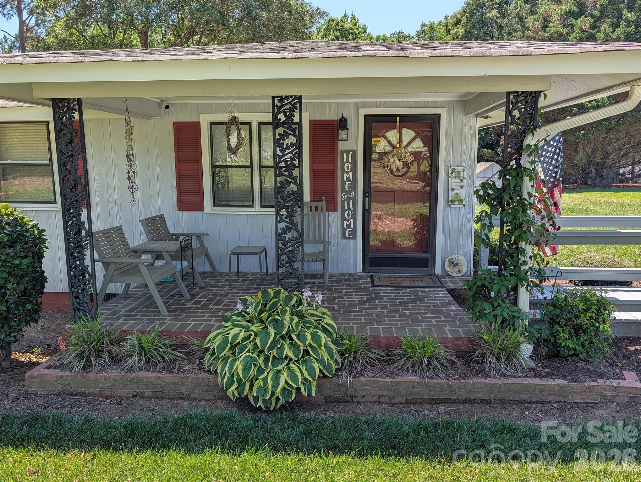 4053 Roddey Road Property Photo 4
